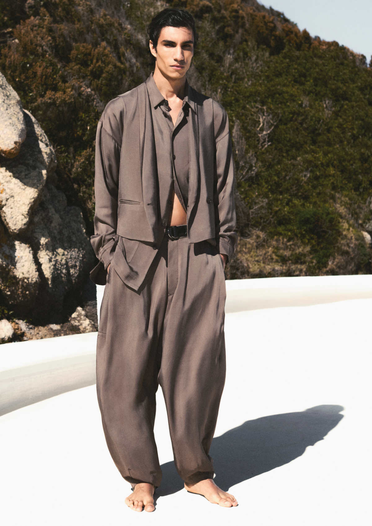 Giorgio Armani Launches Its New Mare Spring Summer 2025 Collection