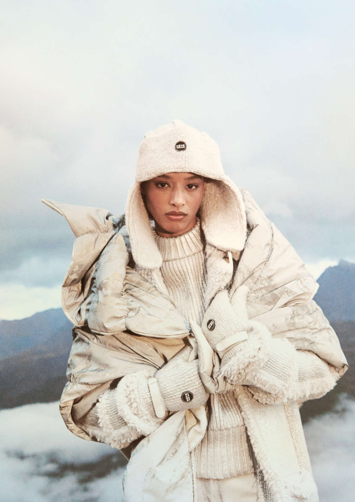 Giorgio Armani Neve Presents Its New Autumn/Winter 2024/25 Collection