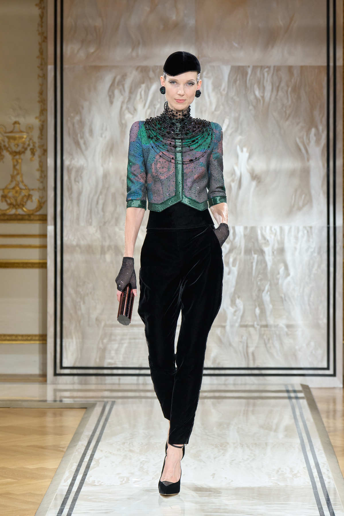Giorgio Armani Privé Presents Its New Autumn Winter 2025-26 Haute Couture Collection: Noir Séduisa