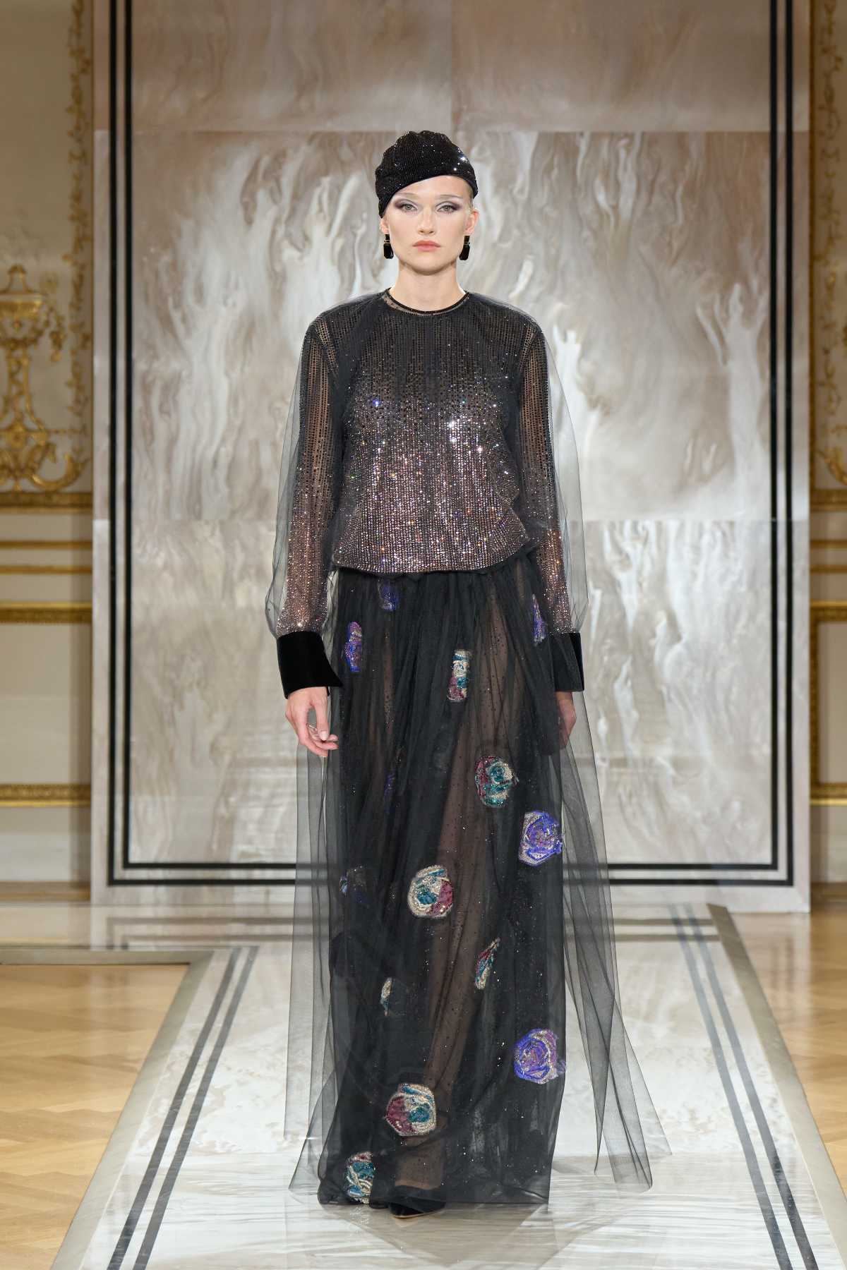 Giorgio Armani Privé Presents Its New Autumn Winter 2025-26 Haute Couture Collection: Noir Séduisa