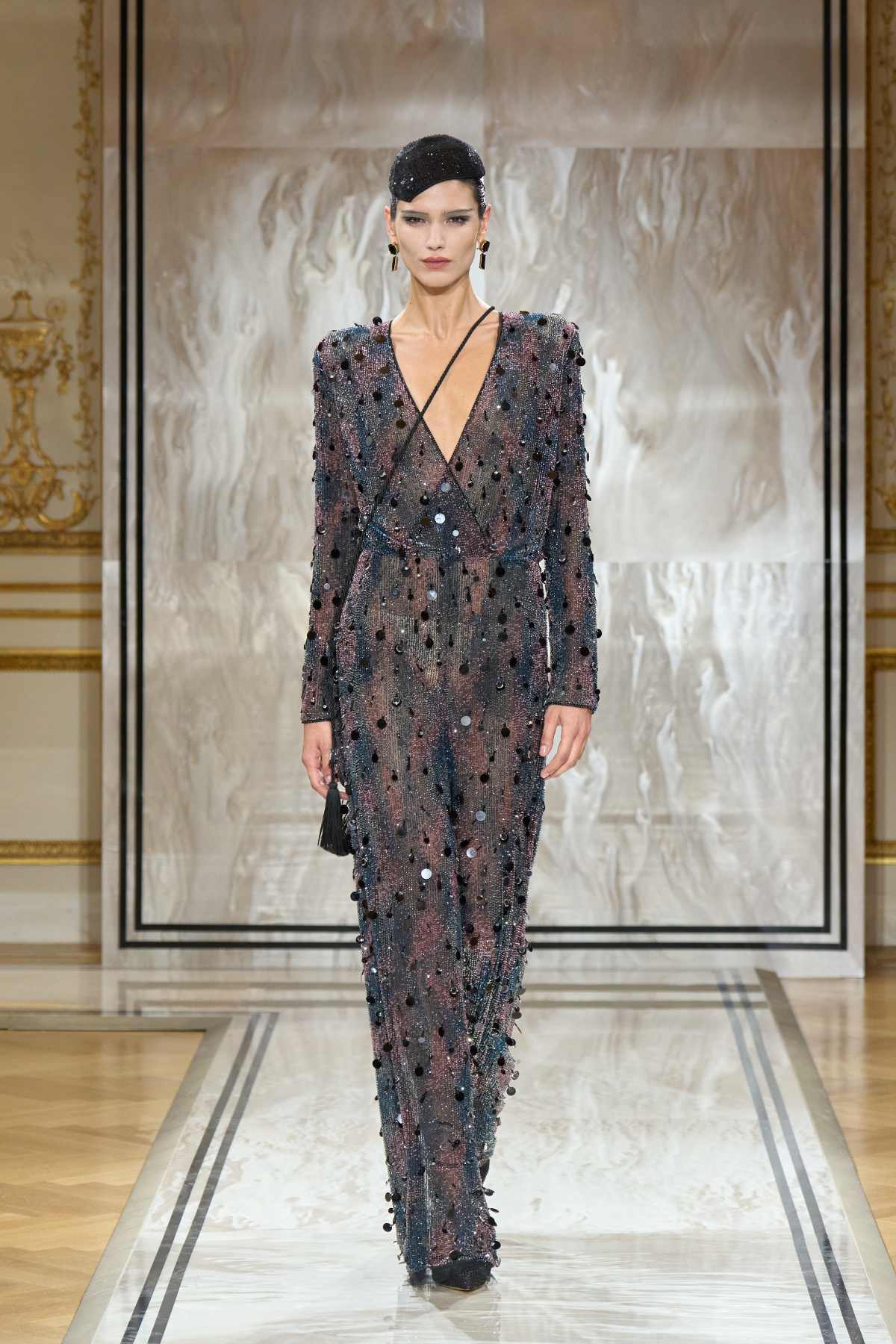 Giorgio Armani Privé Presents Its New Autumn Winter 2025-26 Haute Couture Collection: Noir Séduisa