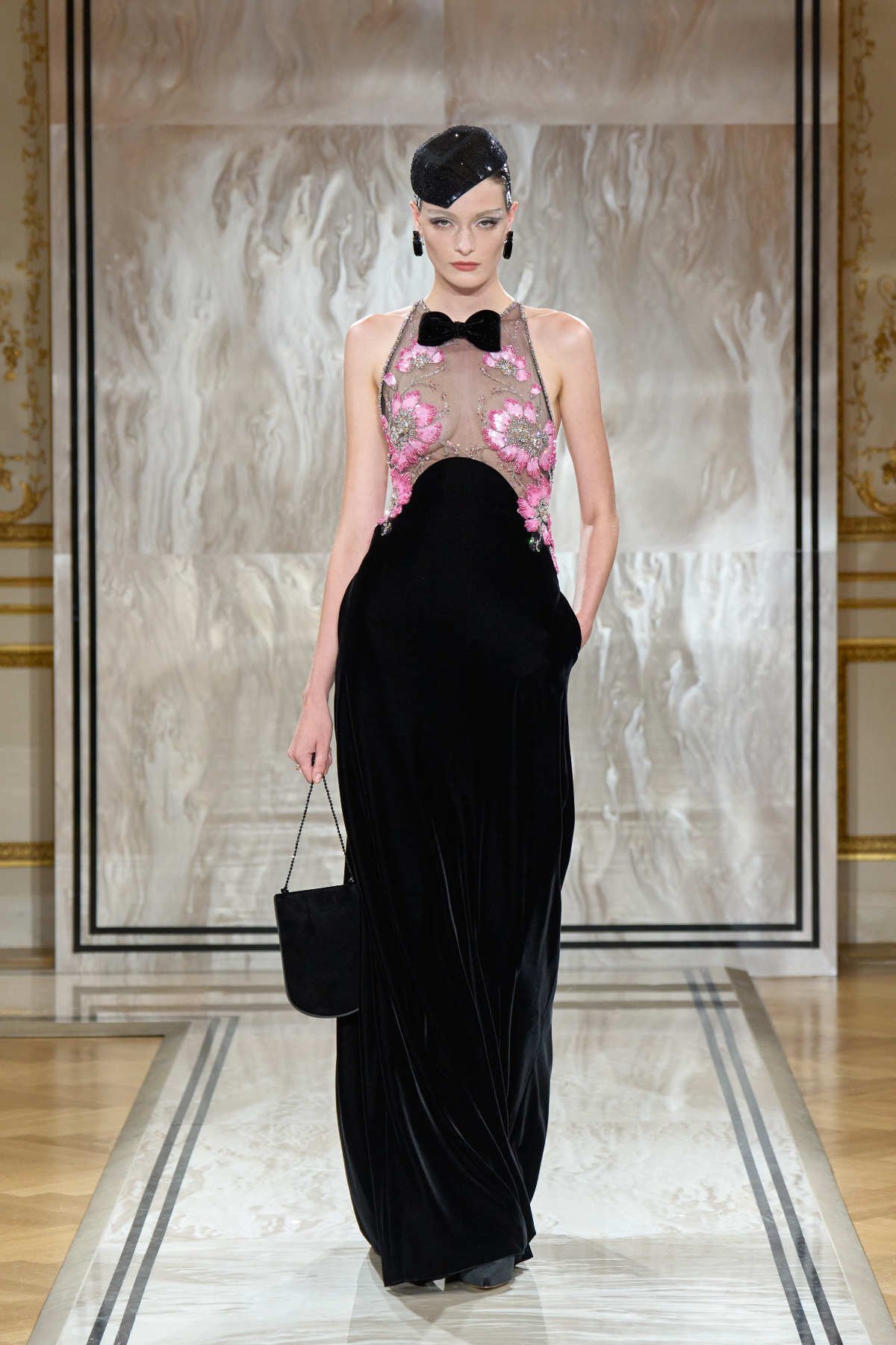 Giorgio Armani Privé Presents Its New Autumn Winter 2025-26 Haute Couture Collection: Noir Séduisa