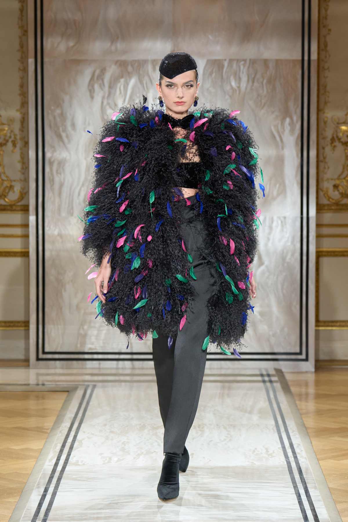 Giorgio Armani Privé Presents Its New Autumn Winter 2025-26 Haute Couture Collection: Noir Séduisa