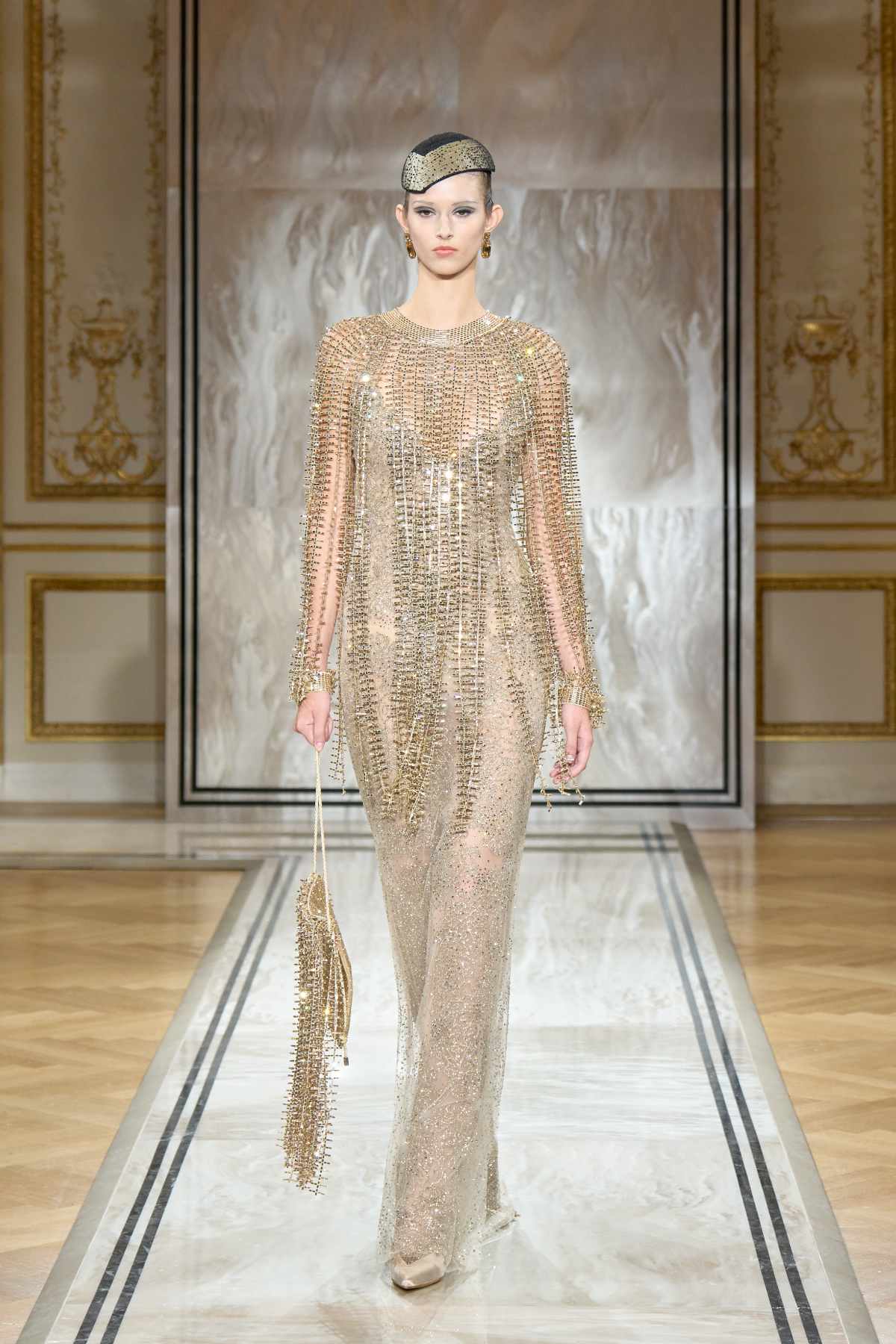 Giorgio Armani Privé Presents Its New Autumn Winter 2025-26 Haute Couture Collection: Noir Séduisa