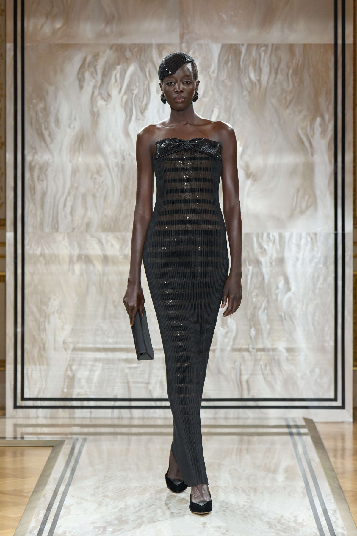 Giorgio Armani Privé Presents Its New Autumn Winter 2025-26 Haute Couture Collection: Noir Séduisa