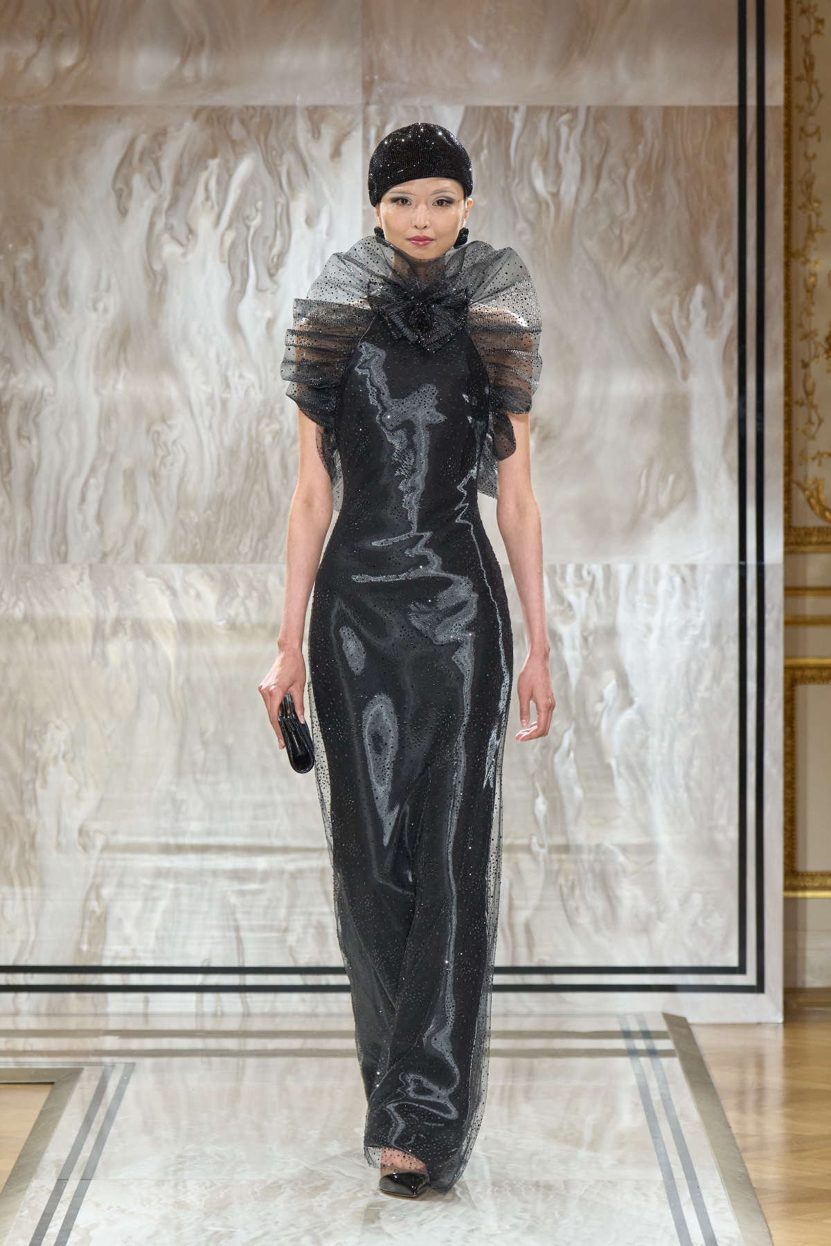 Giorgio Armani Privé Presents Its New Autumn Winter 2025-26 Haute Couture Collection: Noir Séduisa