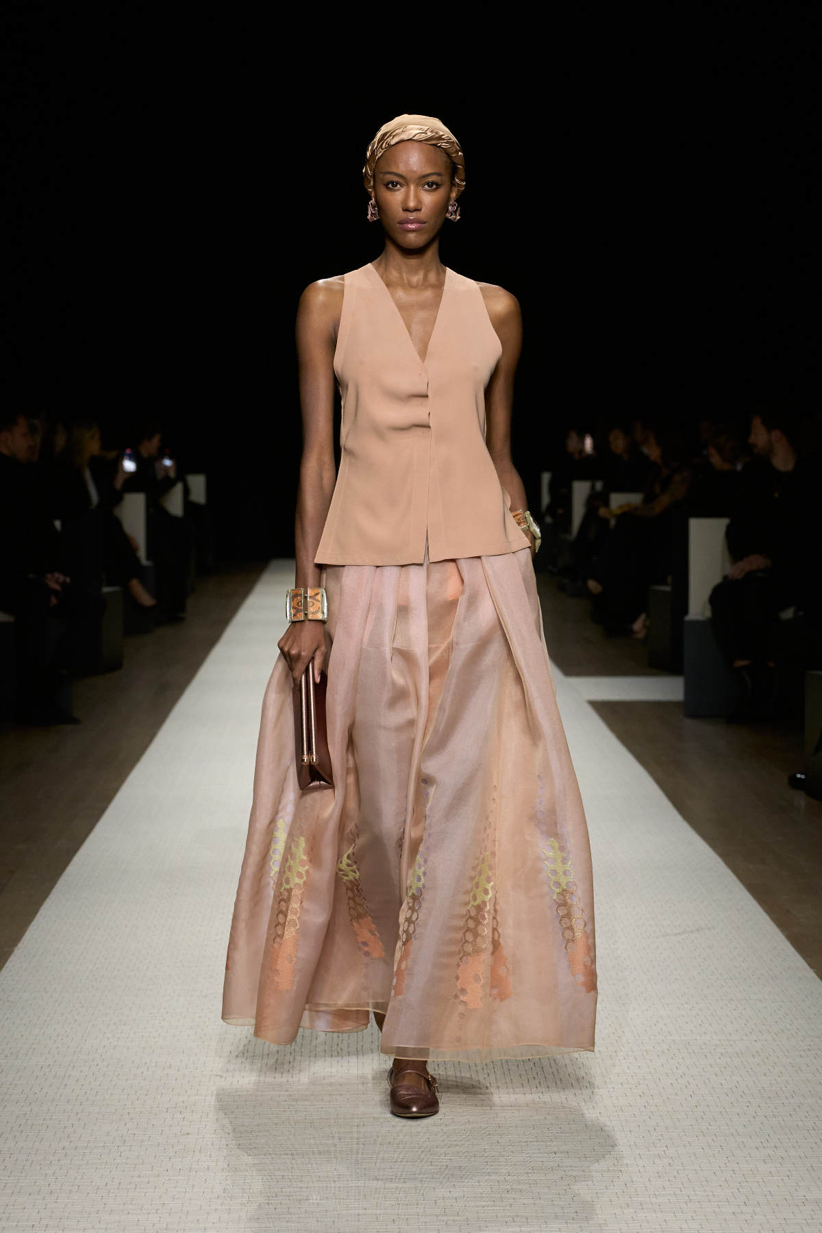 Giorgio Armani Presents His New Spring Summer 2025 Women's Collection: On A Journey