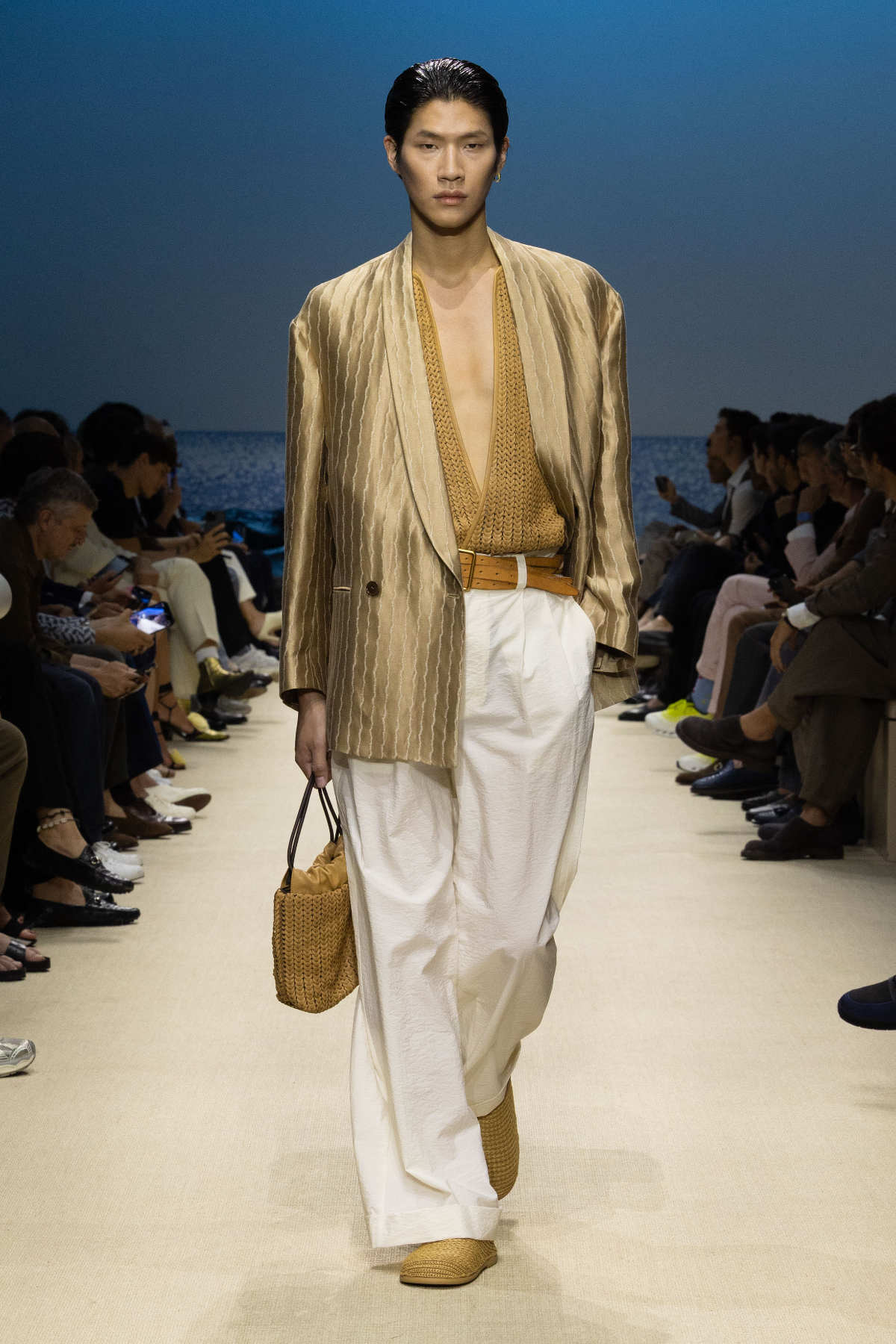 Giorgio Armani Presents His New Spring/Summer 2026 Men's Collection: With Signature Harmony