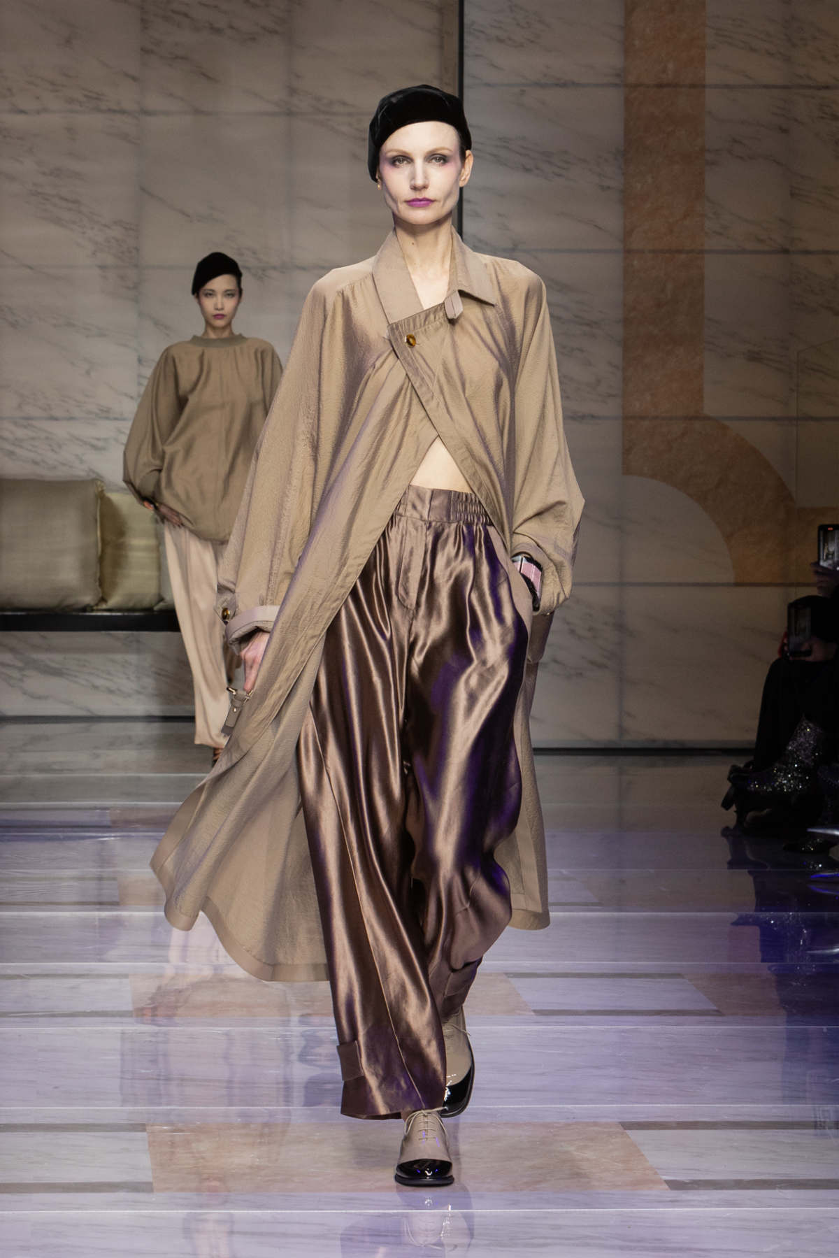 Giorgio Armani Presents His New Autumn/Winter 2023/24 Women’s Collection: Cipria
