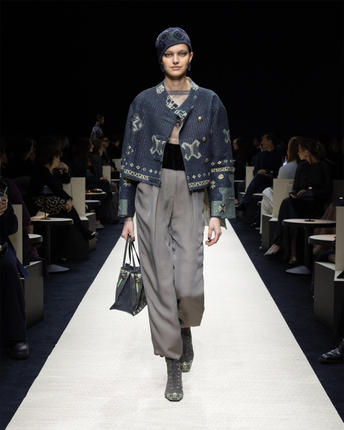 Giorgio Armani Presents Its New Women’s Autumn/Winter Collection 2025/26: Roots