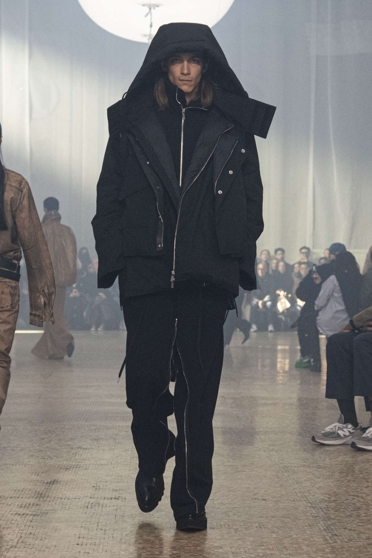Helmut Lang Presents Its New Fall/Winter 2024 Collection: Protection Vs. Projection