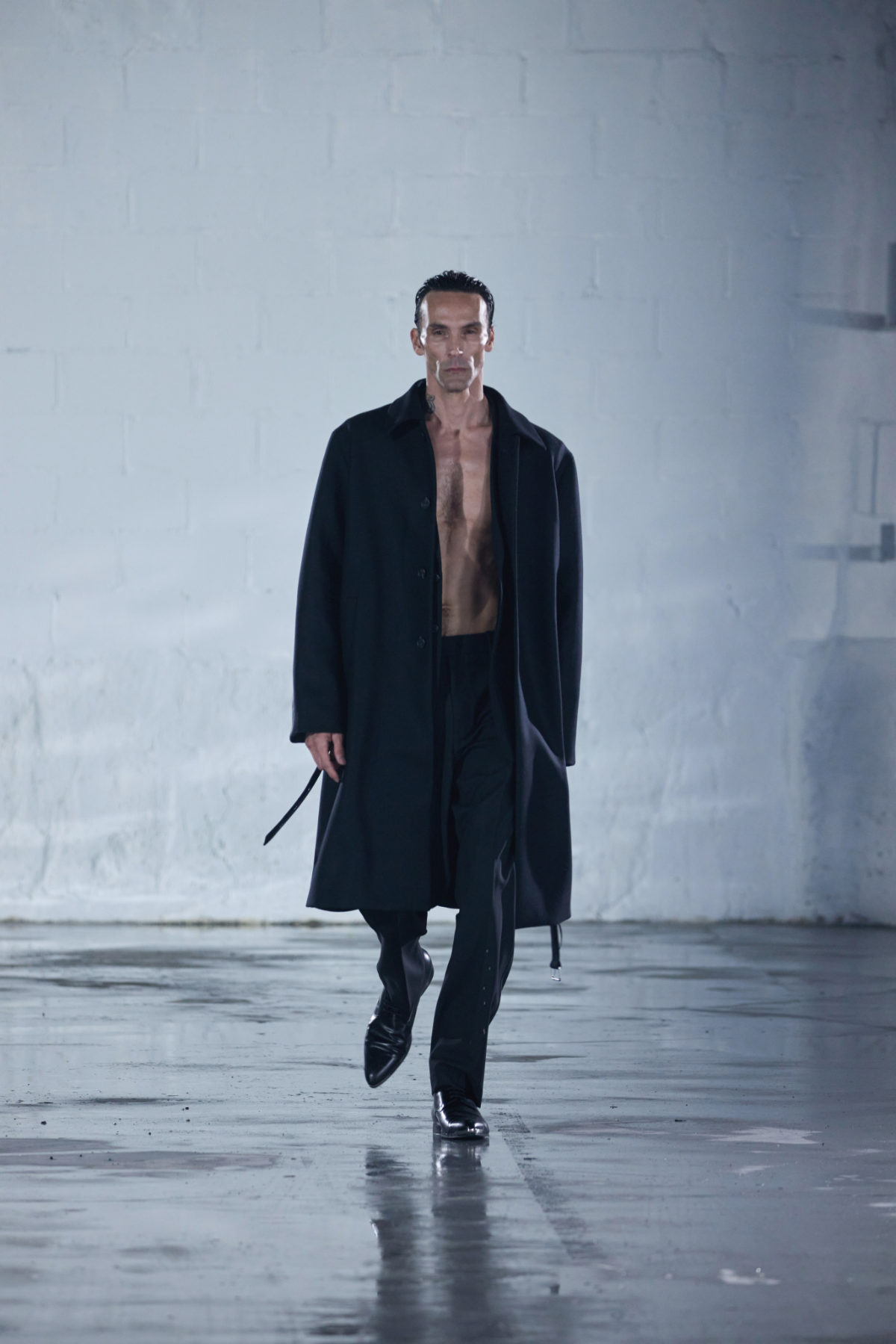 Helmut Lang Presents Its New Fall Winter 2023 Collection