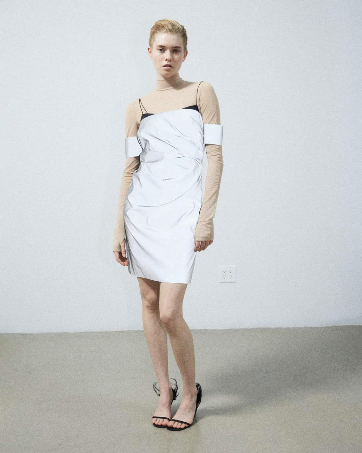 Helmut Lang Presents Its New Pre-Fall 2022 Womenswear Collection