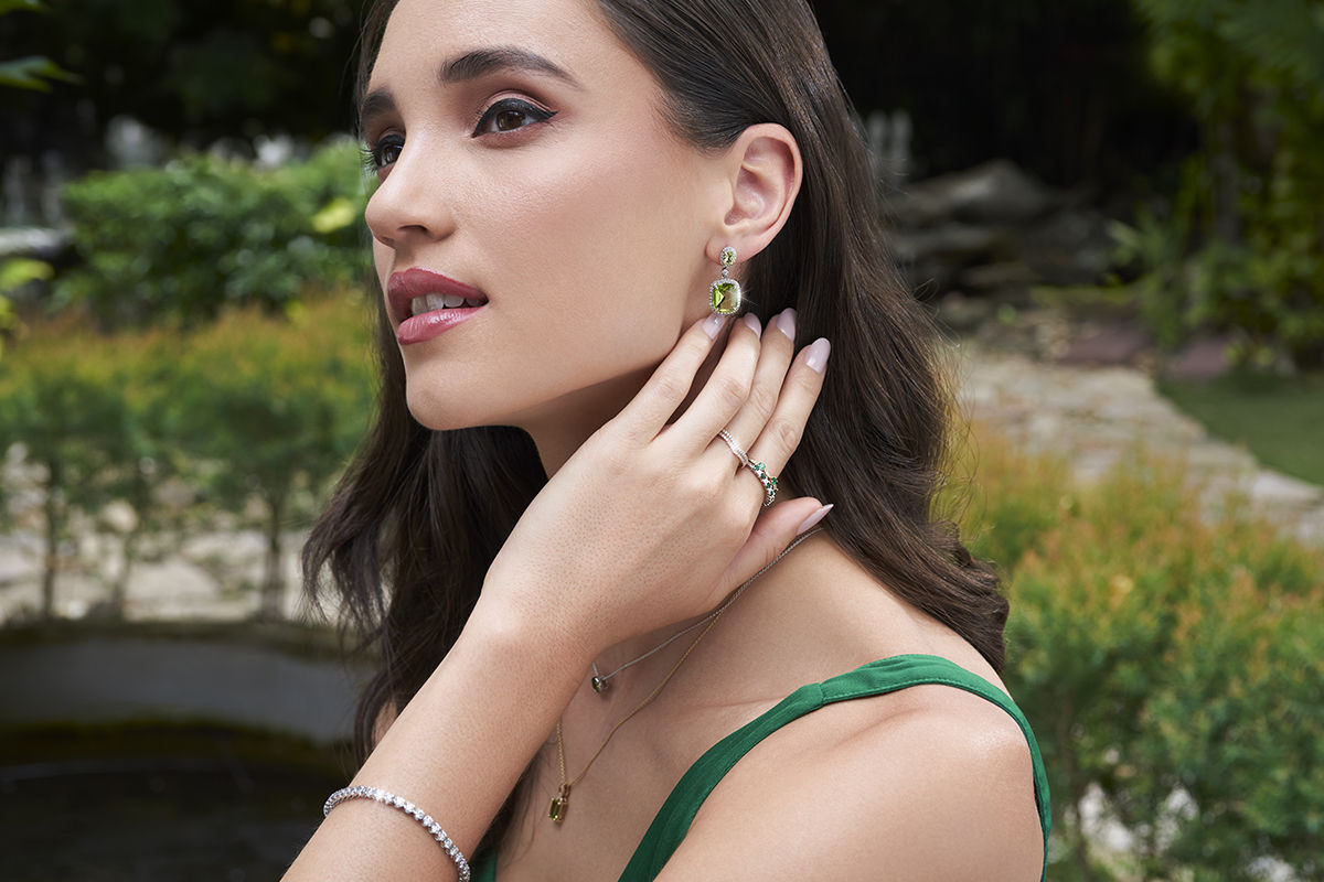 7 Jewelry Styles To Elevate Your Summer Fits