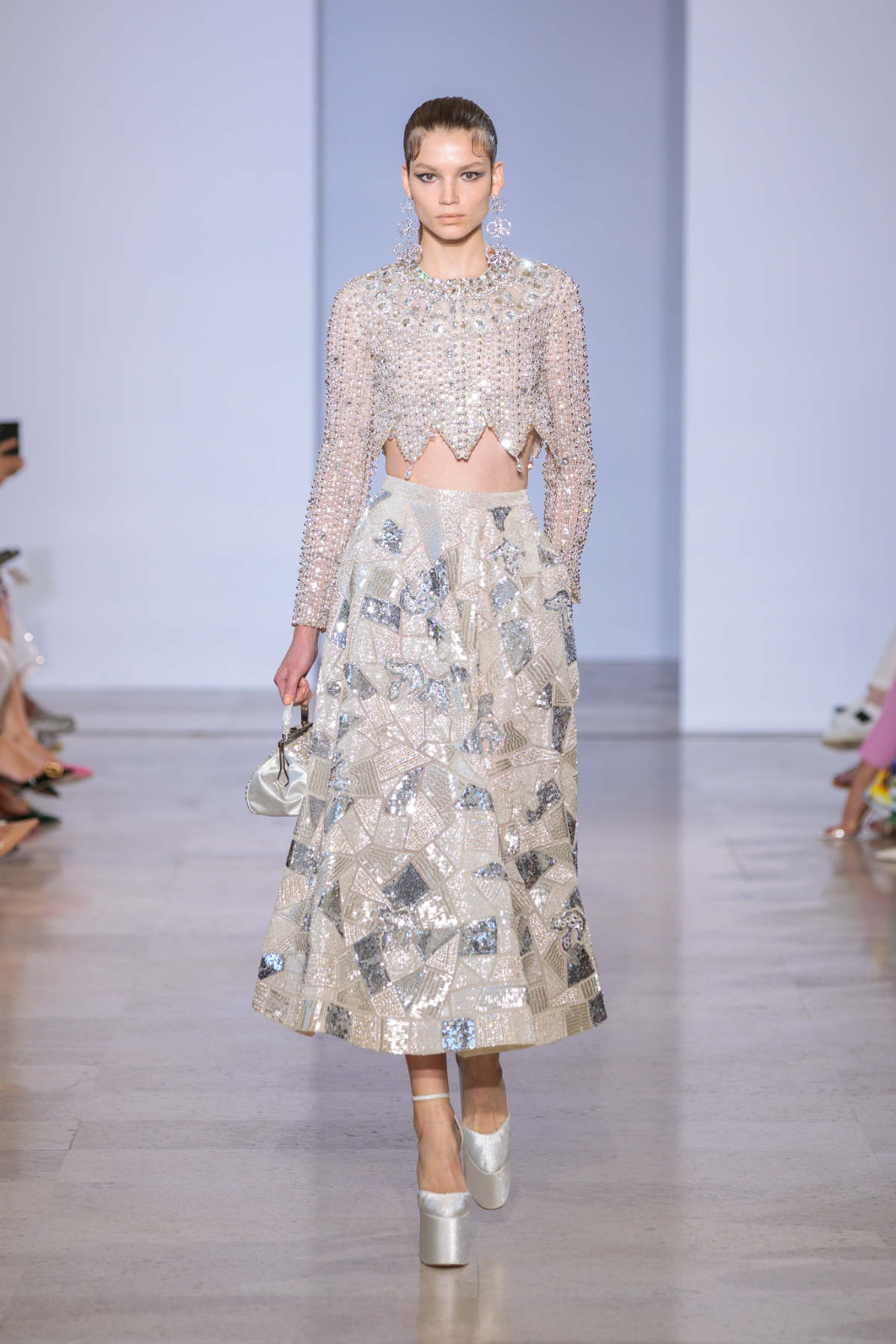 Maison Georges Hobeika Presents Its New Autumn-Winter 2022-2023 Couture Collection: Eternal Gifts