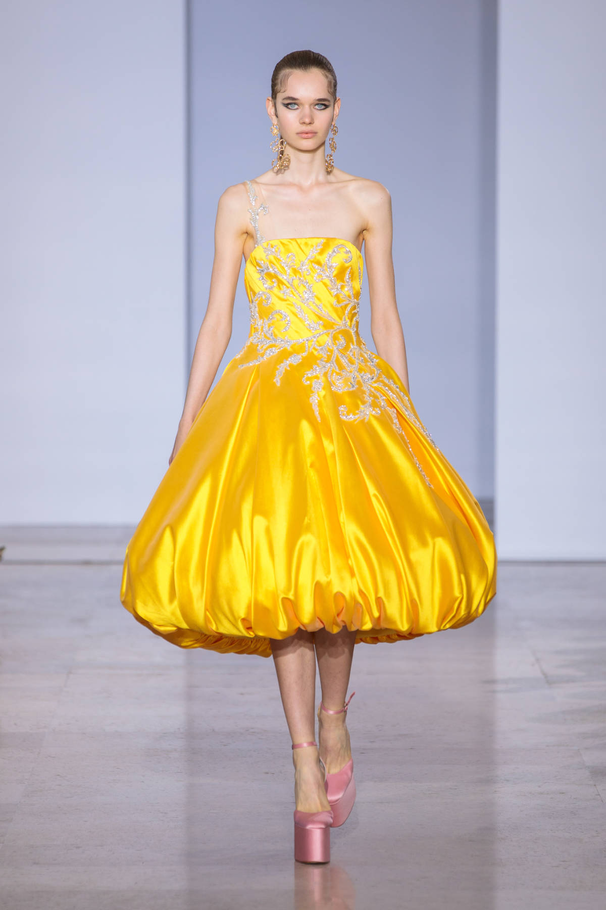 Maison Georges Hobeika Presents Its New Autumn-Winter 2022-2023 Couture Collection: Eternal Gifts