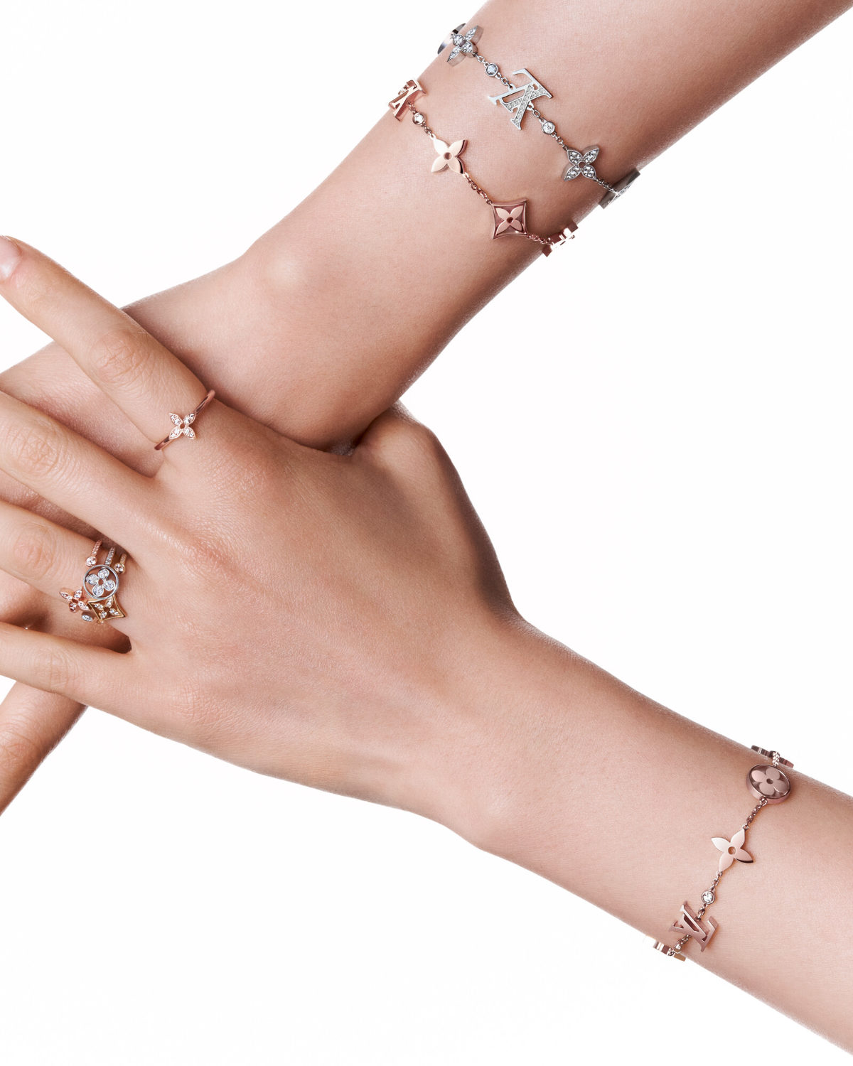 Louis Vuitton Unveils Its New Idylle Blossom Jewellery Collection