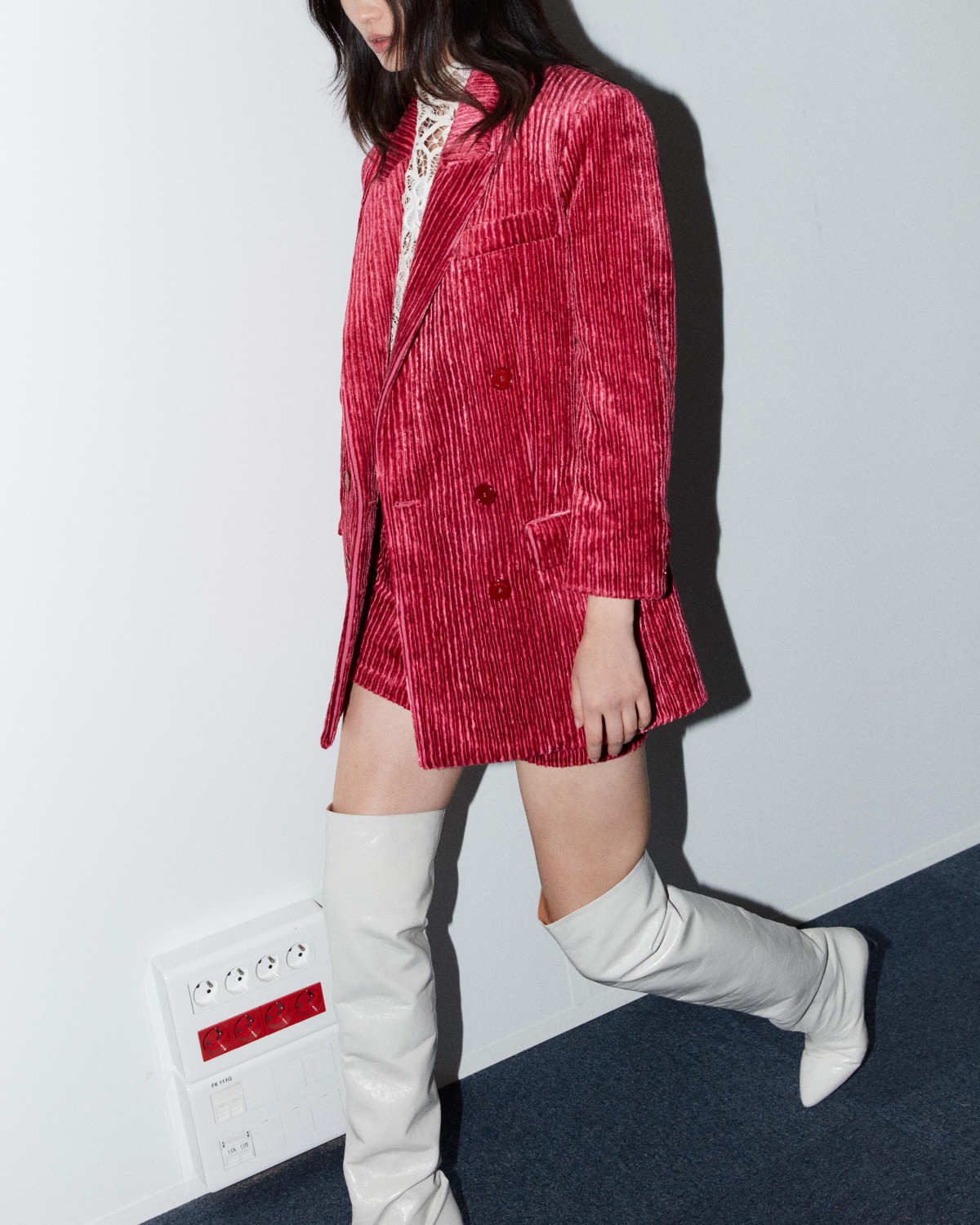 Isabel Marant Presents Her New Pre-Fall 2023 Women Collection