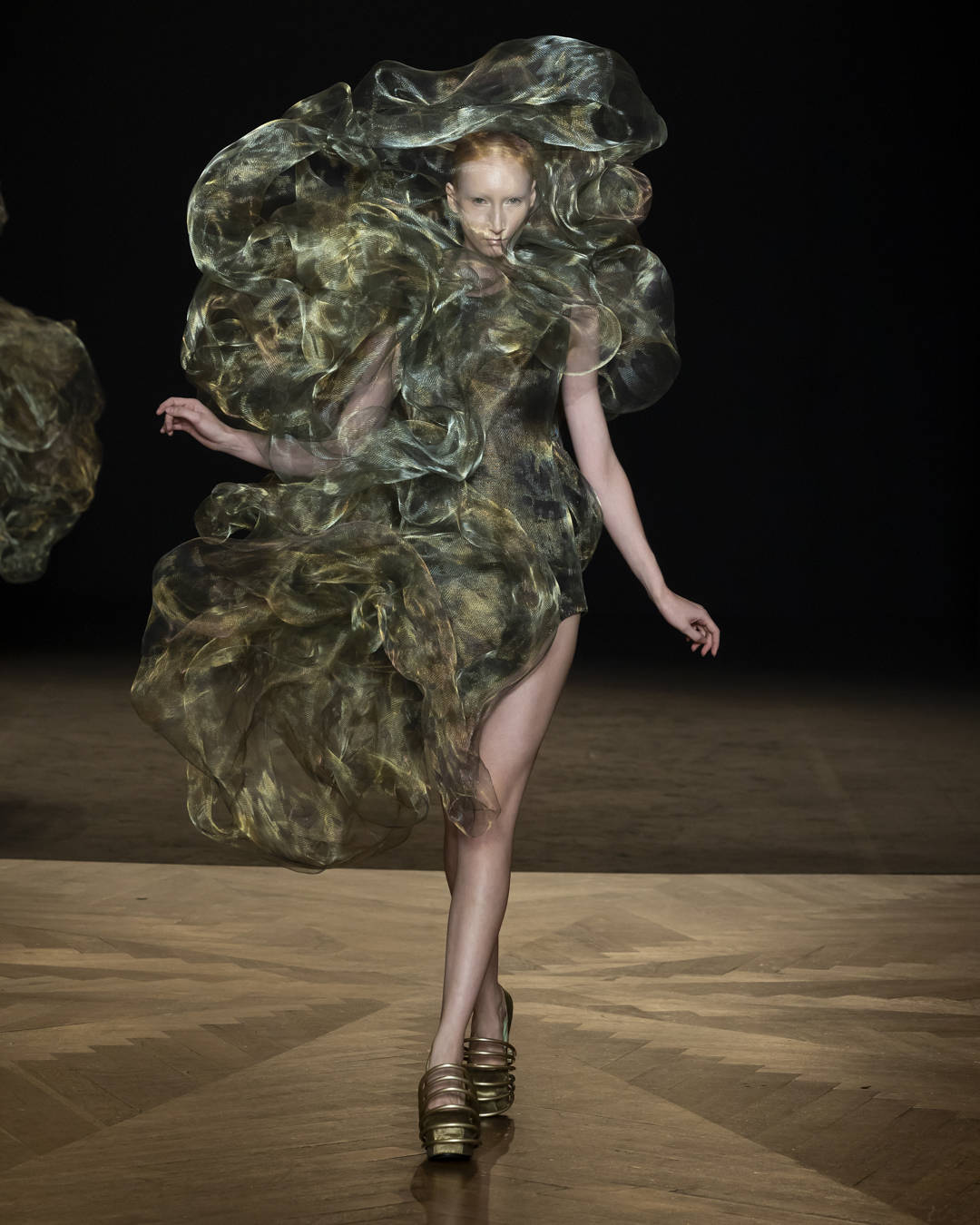 Iris Van Herpen Presents Her New Haute Couture Autumn Winter 2025-26 Collection: Sympoiesis