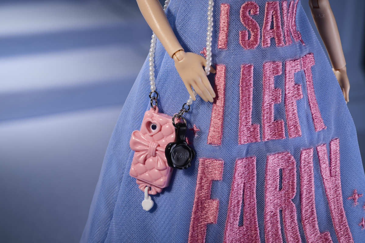 Viktor&Rolf x Disney Couture Cinderella Collector Doll Unveiled