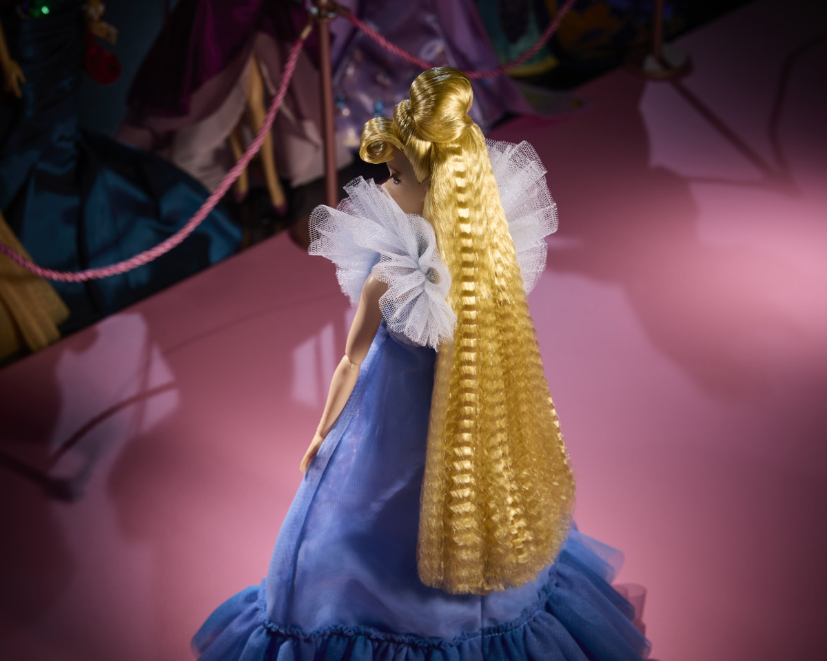 Viktor&Rolf x Disney Couture Cinderella Collector Doll Unveiled