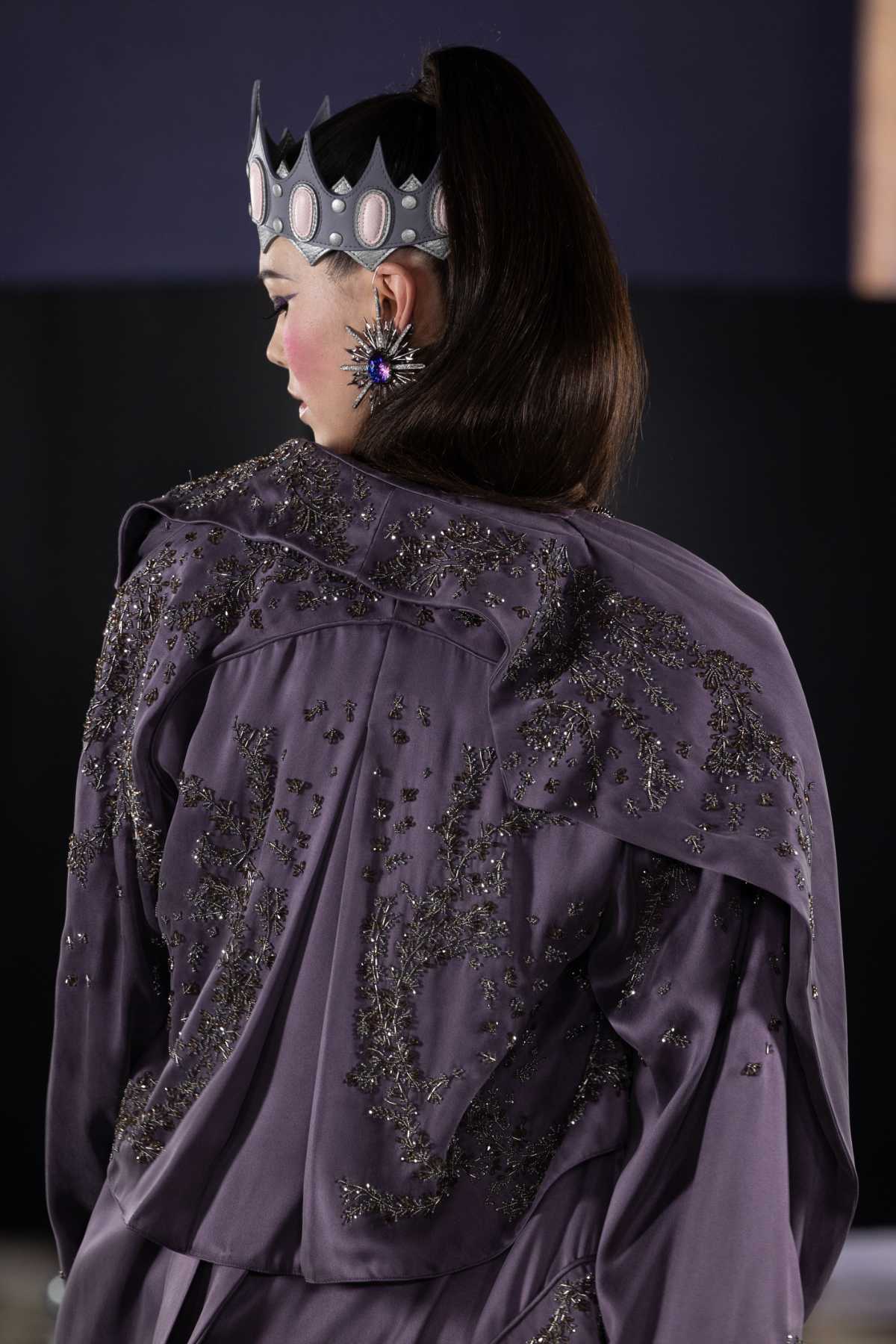 Julien Fournié Presents His New Haute Couture Fall/Winter 2024-25 Collection: Last Queen