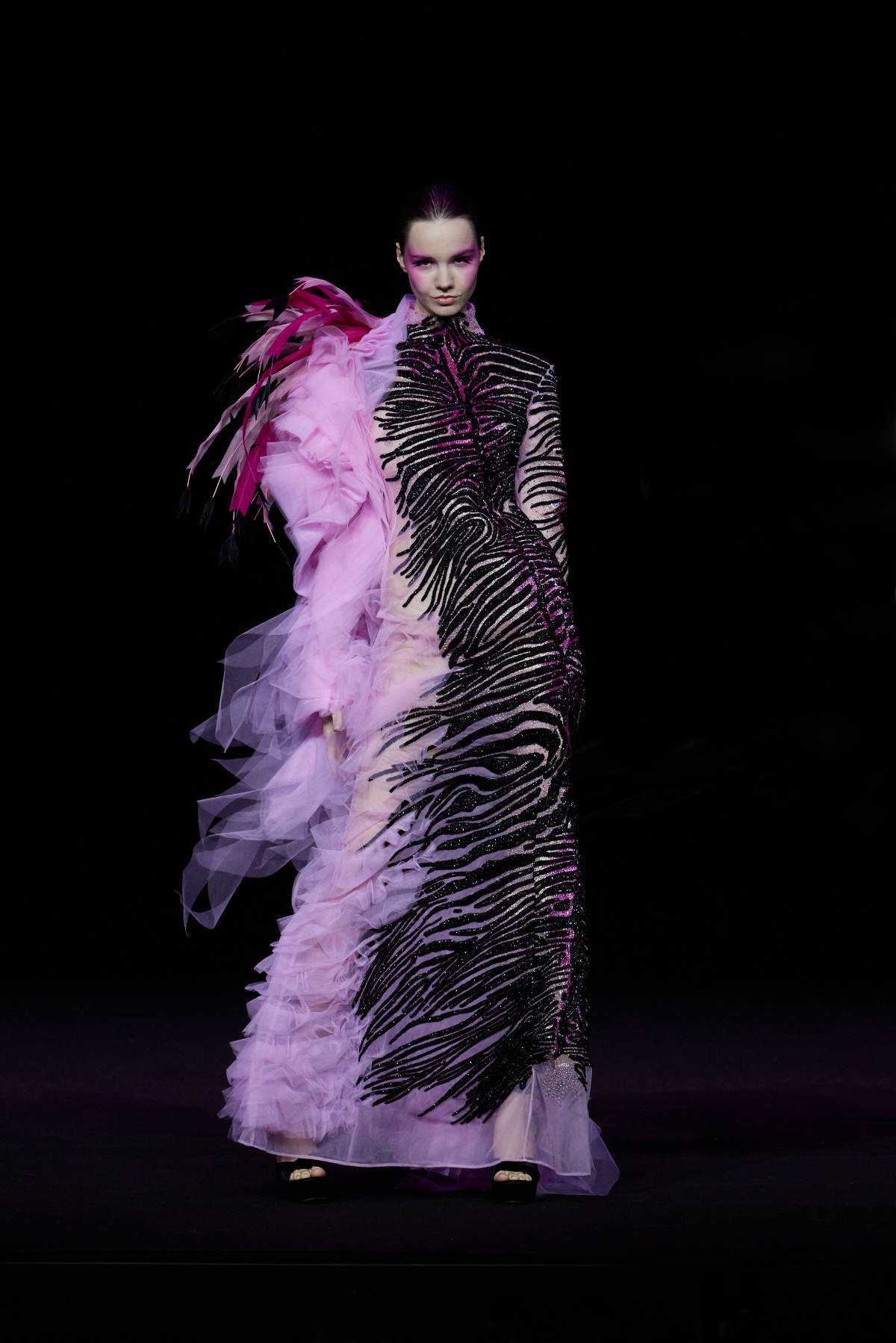 Julien Fournié Presents His New Haute Couture Spring-Summer 2025 Collection: First Circus