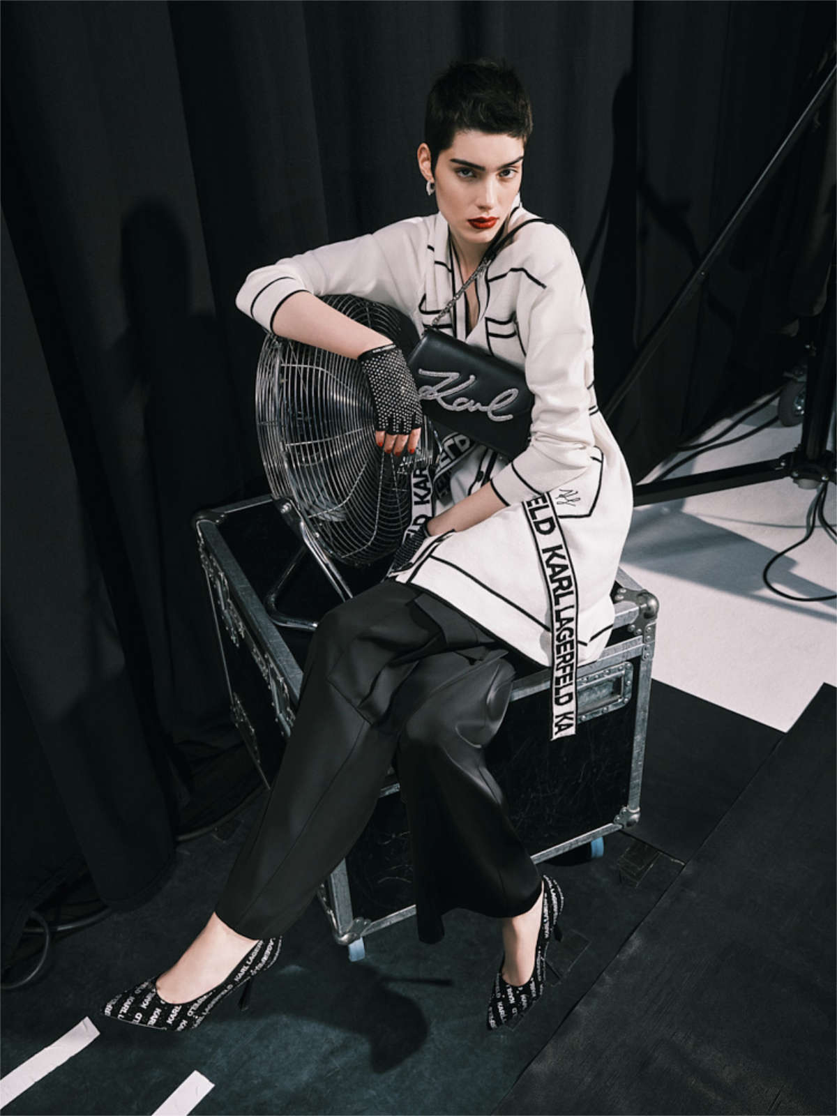 Karl Lagerfeld Presents Its New Resort 2024 Collection