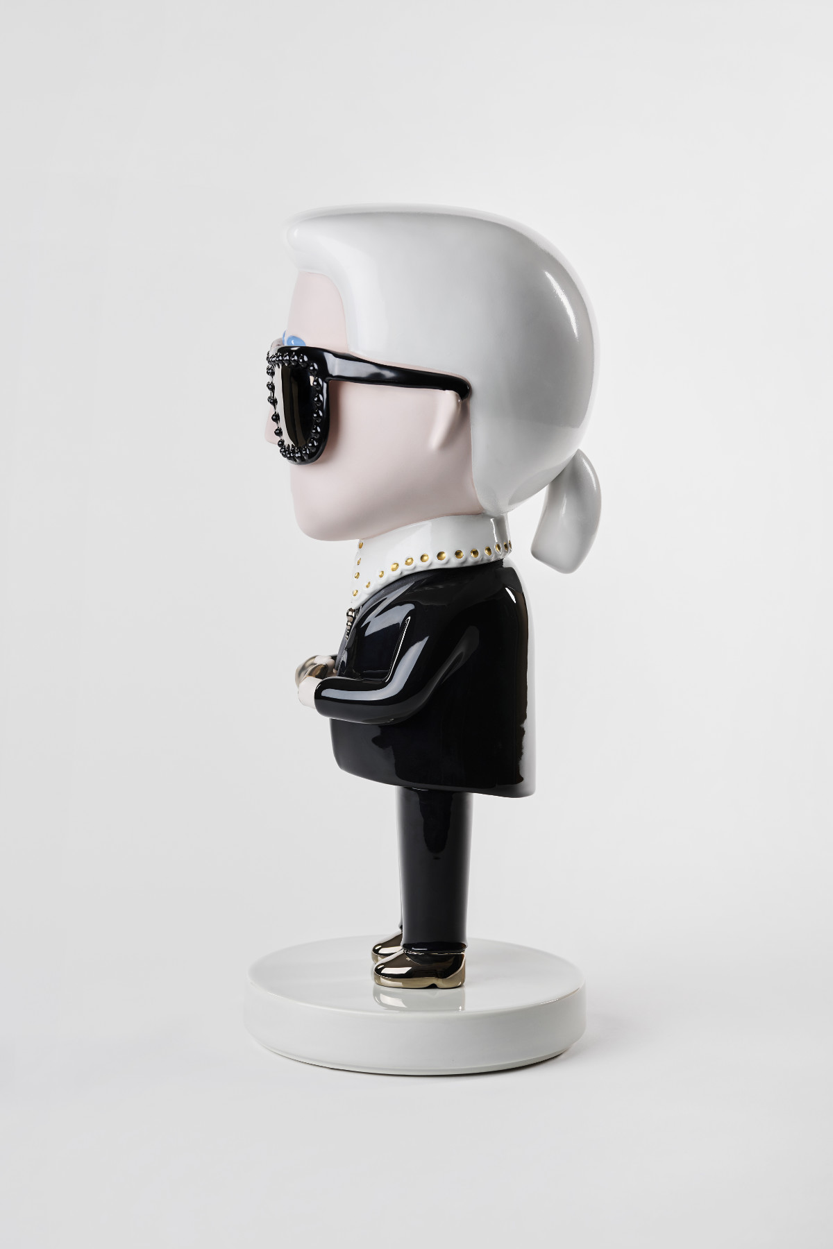 Karl Lagerfeld X Bosa: A New Collaboration Showcasing Two Exclusive Sculptures