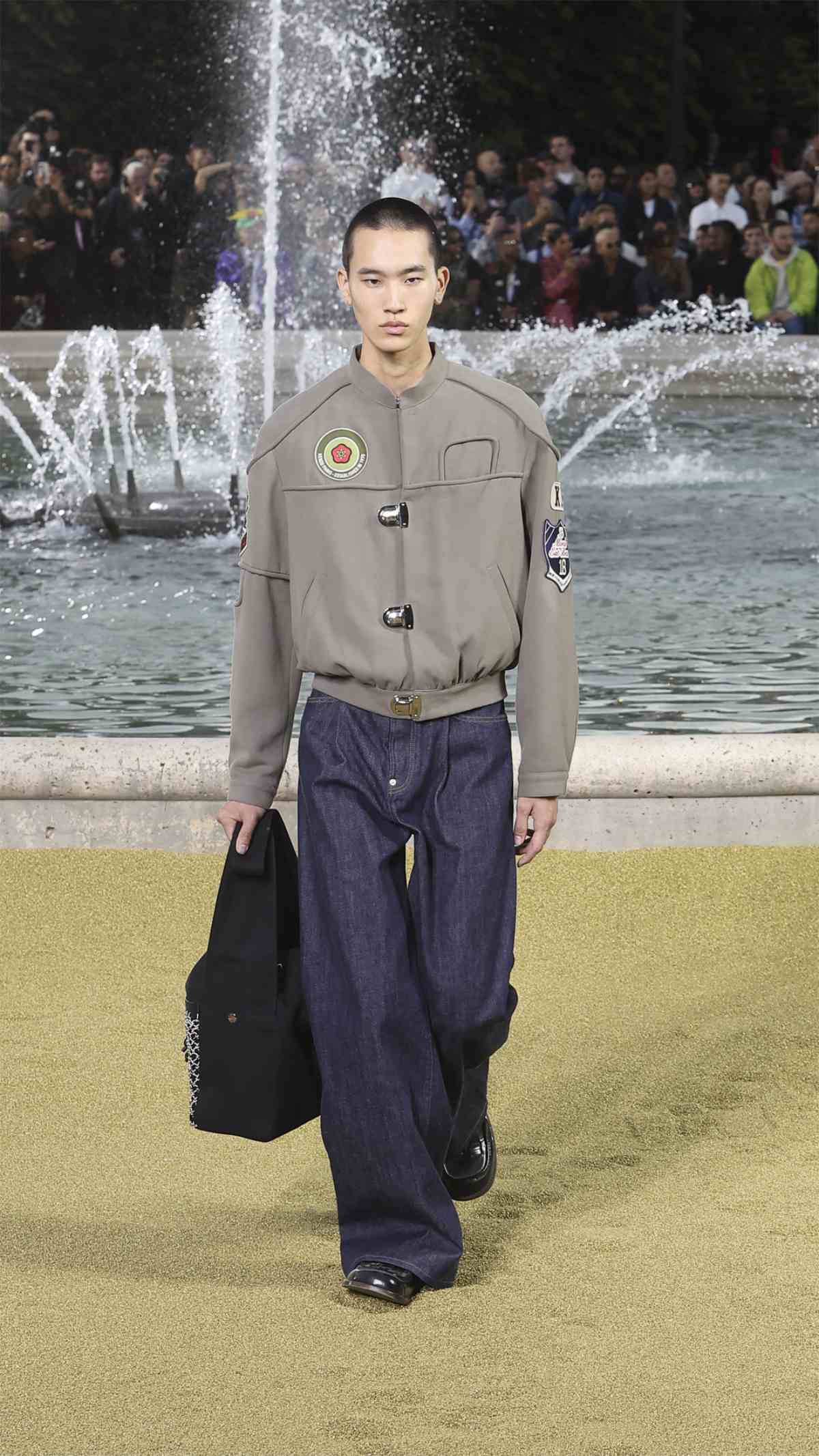 Kenzo Presents Its New Spring-Summer 2025 Women’s & Men’s Collection