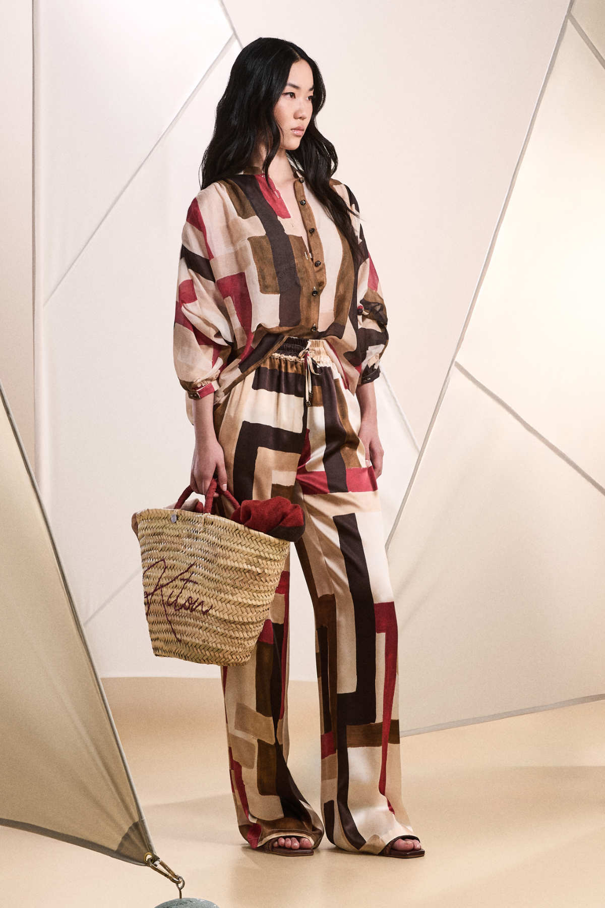 Kiton Presents Its New Women's Spring Summer 2025 Beachwear Collection