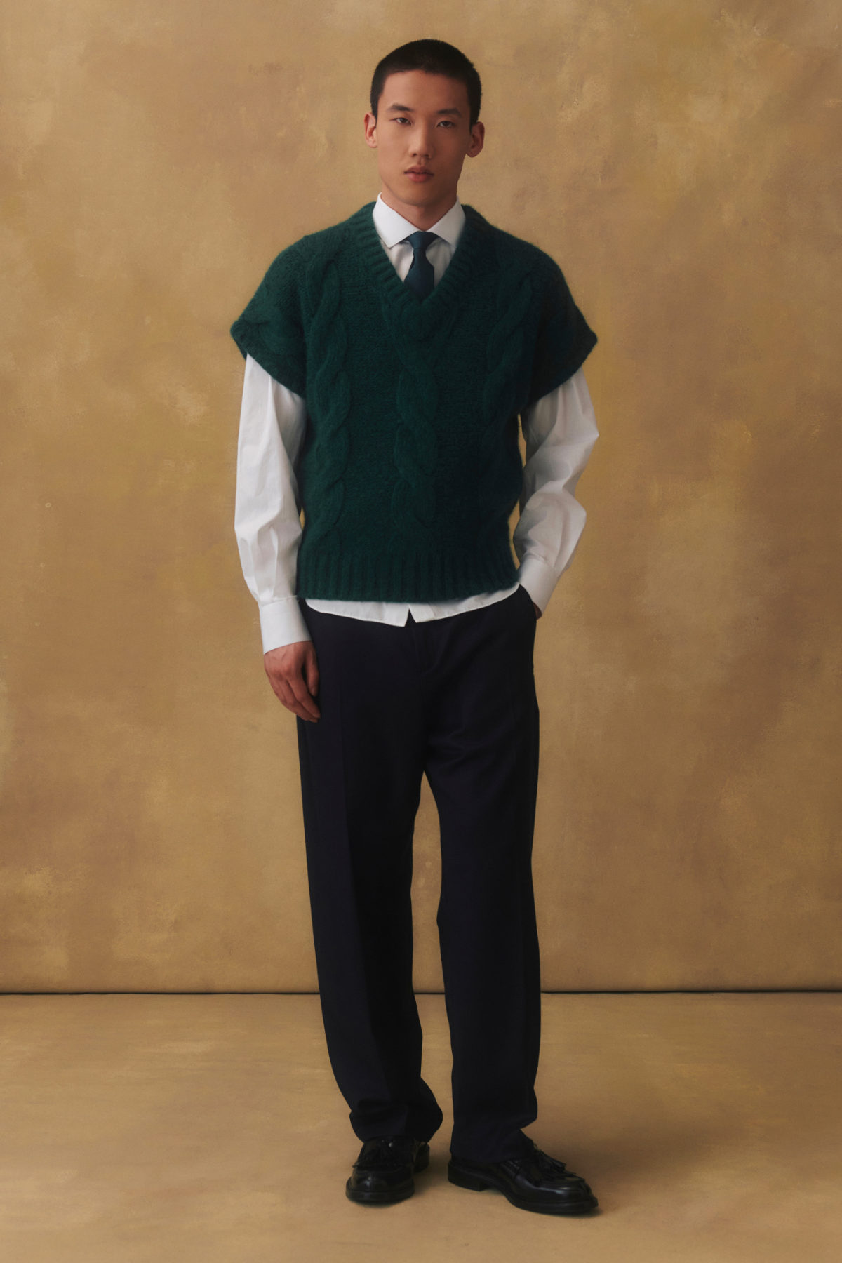 Kiton Presents Its KNT Autumn-Winter 2025/26 Menswear Collection: Intersections