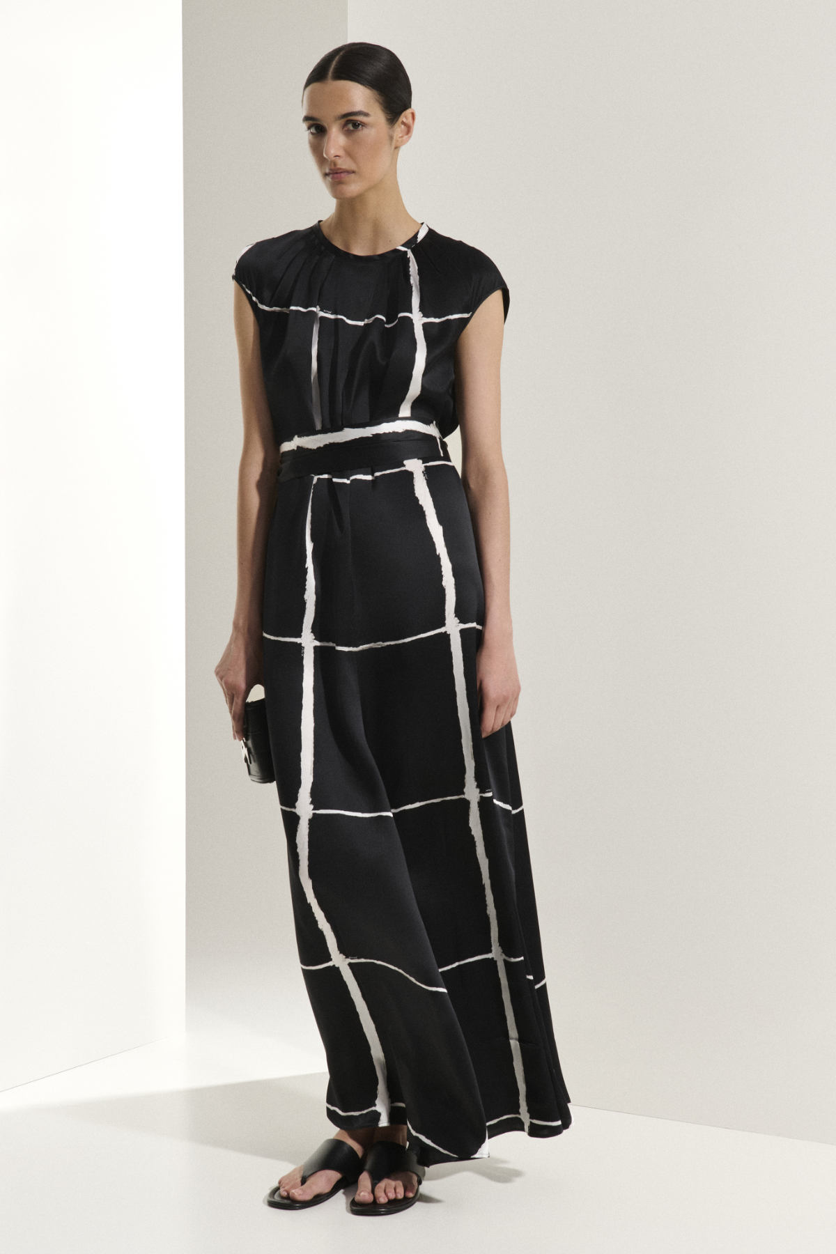 Kiton Women’s Spring Summer 2026: Immerse In Purposeful Elegance