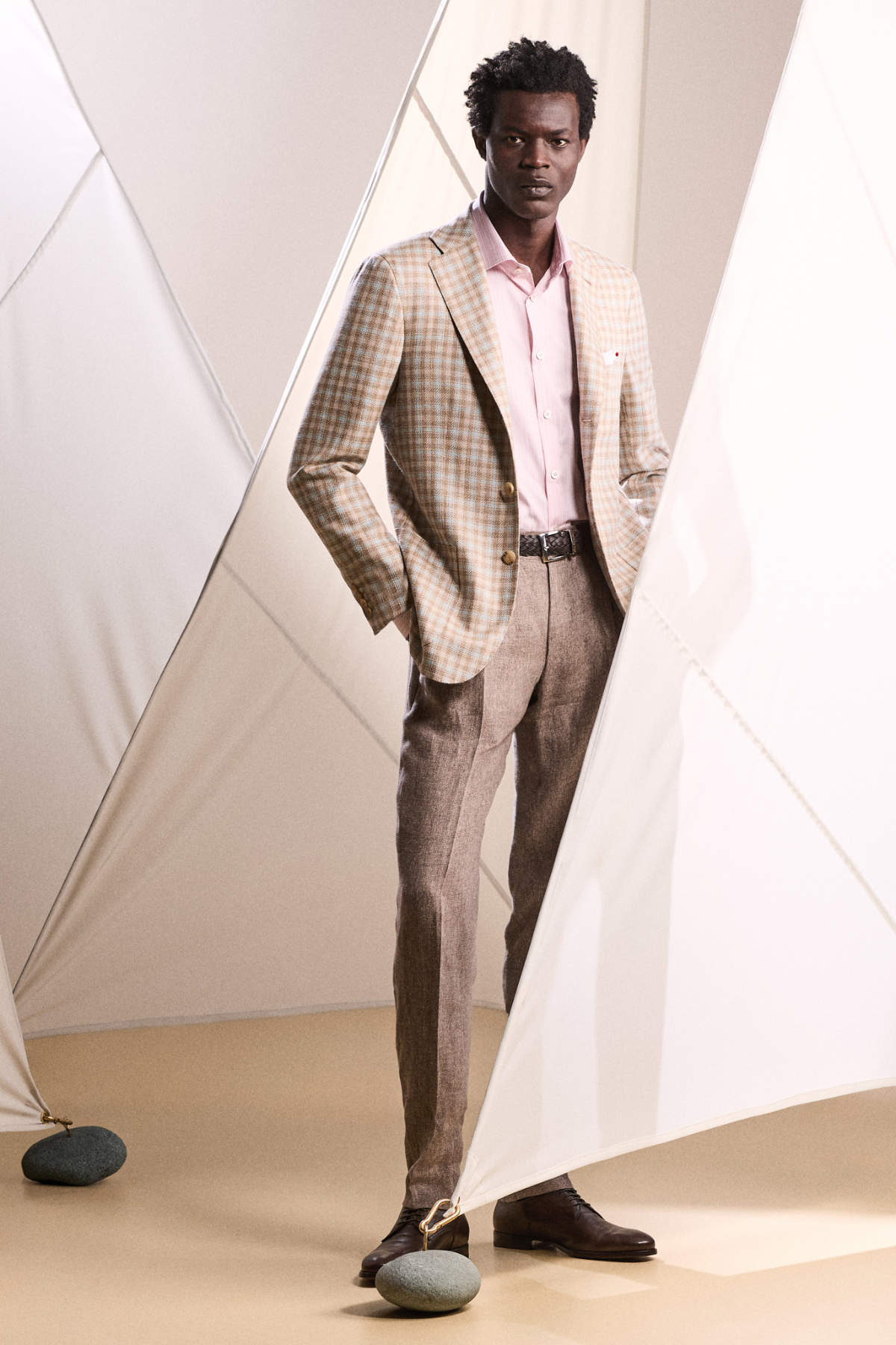 Kiton Presents Its New Spring-Summer 2024-25 Men's Collection