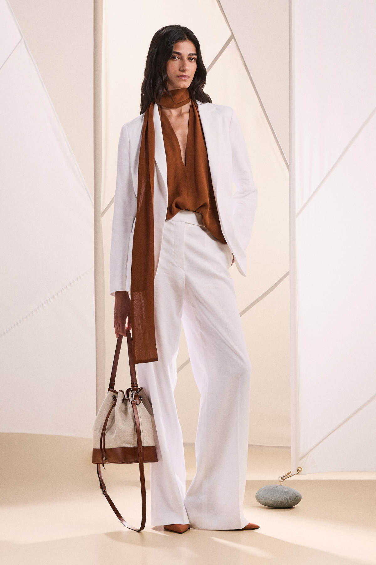 Kiton Presents Its New Spring-Summer 2025 Women's Collection