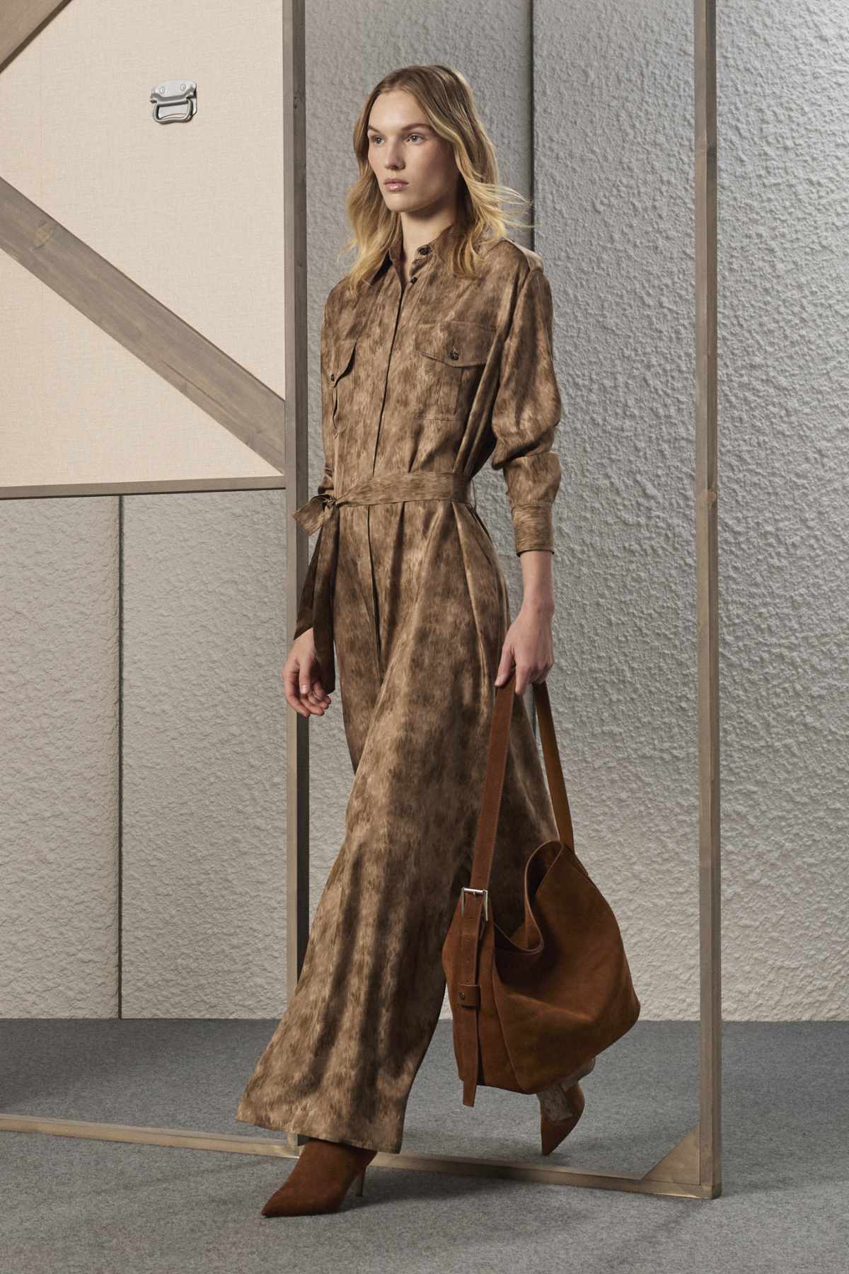 KITON Women’s Collection Autumn-Winter 2025/26: A Masterpiece Of Timeless Elegance