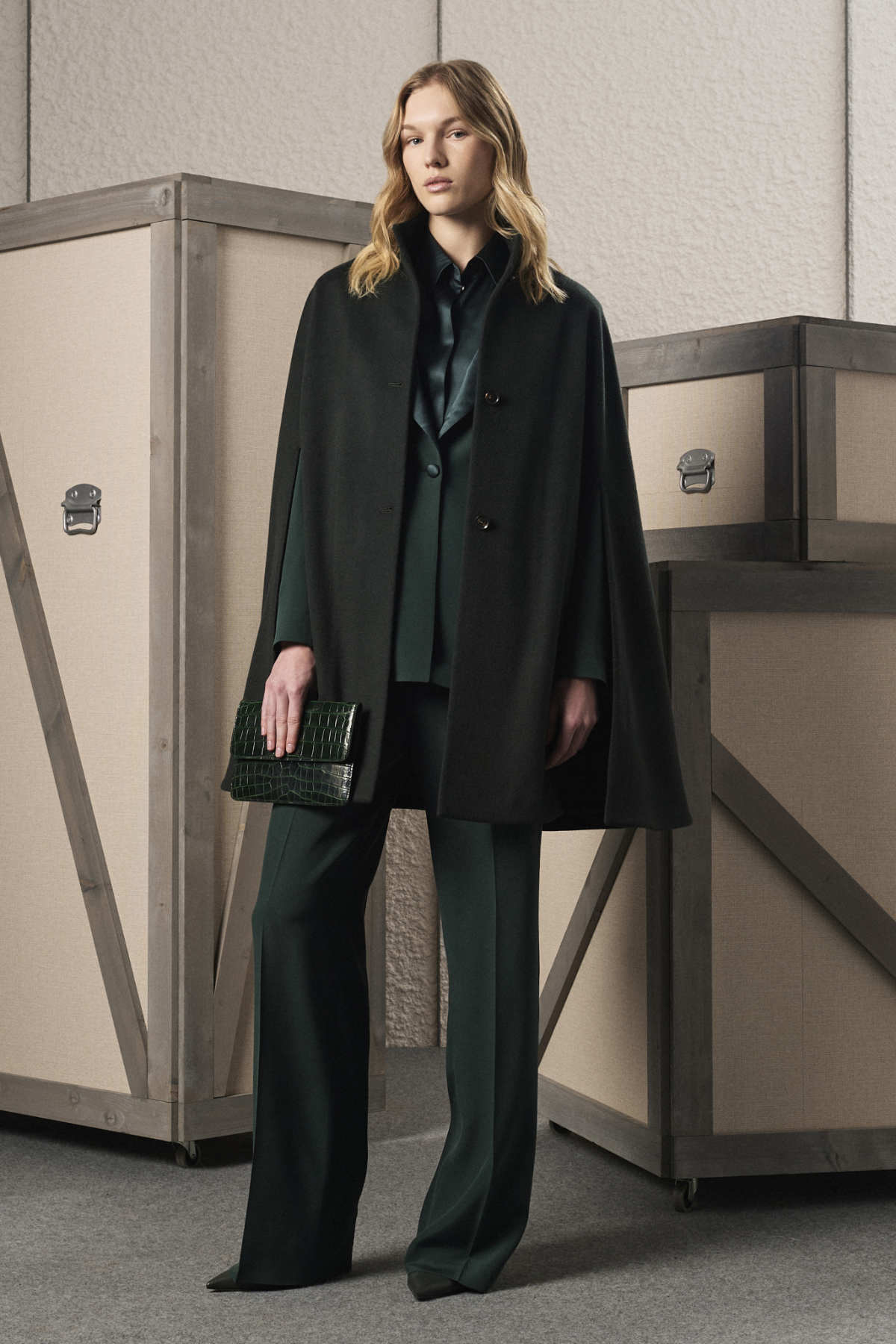 KITON Women’s Collection Autumn-Winter 2025/26: A Masterpiece Of Timeless Elegance
