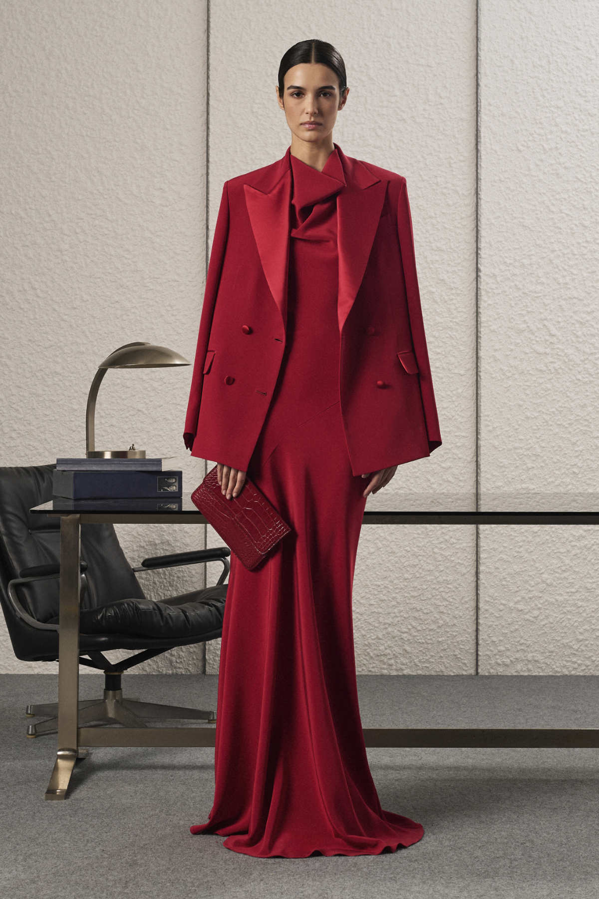 KITON Women’s Collection Autumn-Winter 2025/26: A Masterpiece Of Timeless Elegance