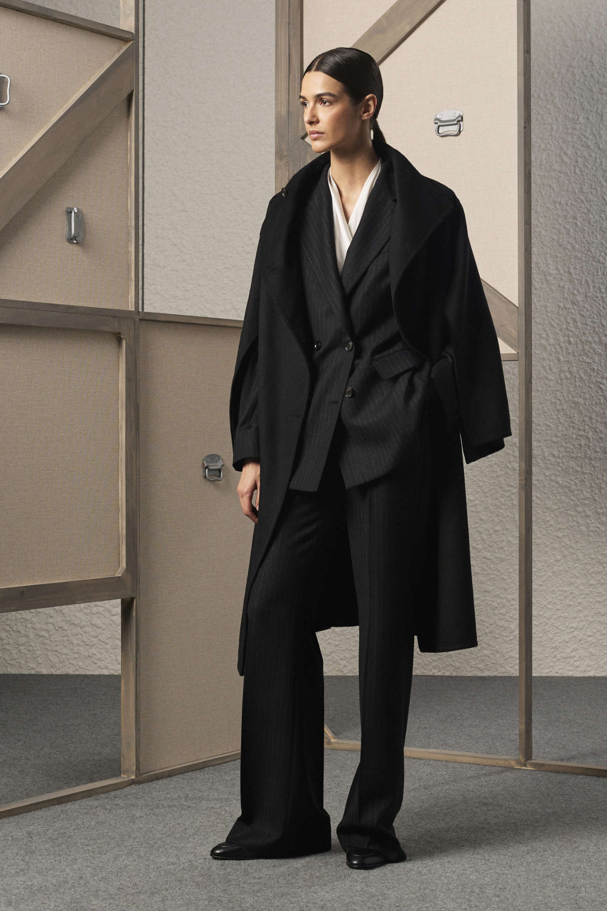 KITON Women’s Collection Autumn-Winter 2025/26: A Masterpiece Of Timeless Elegance