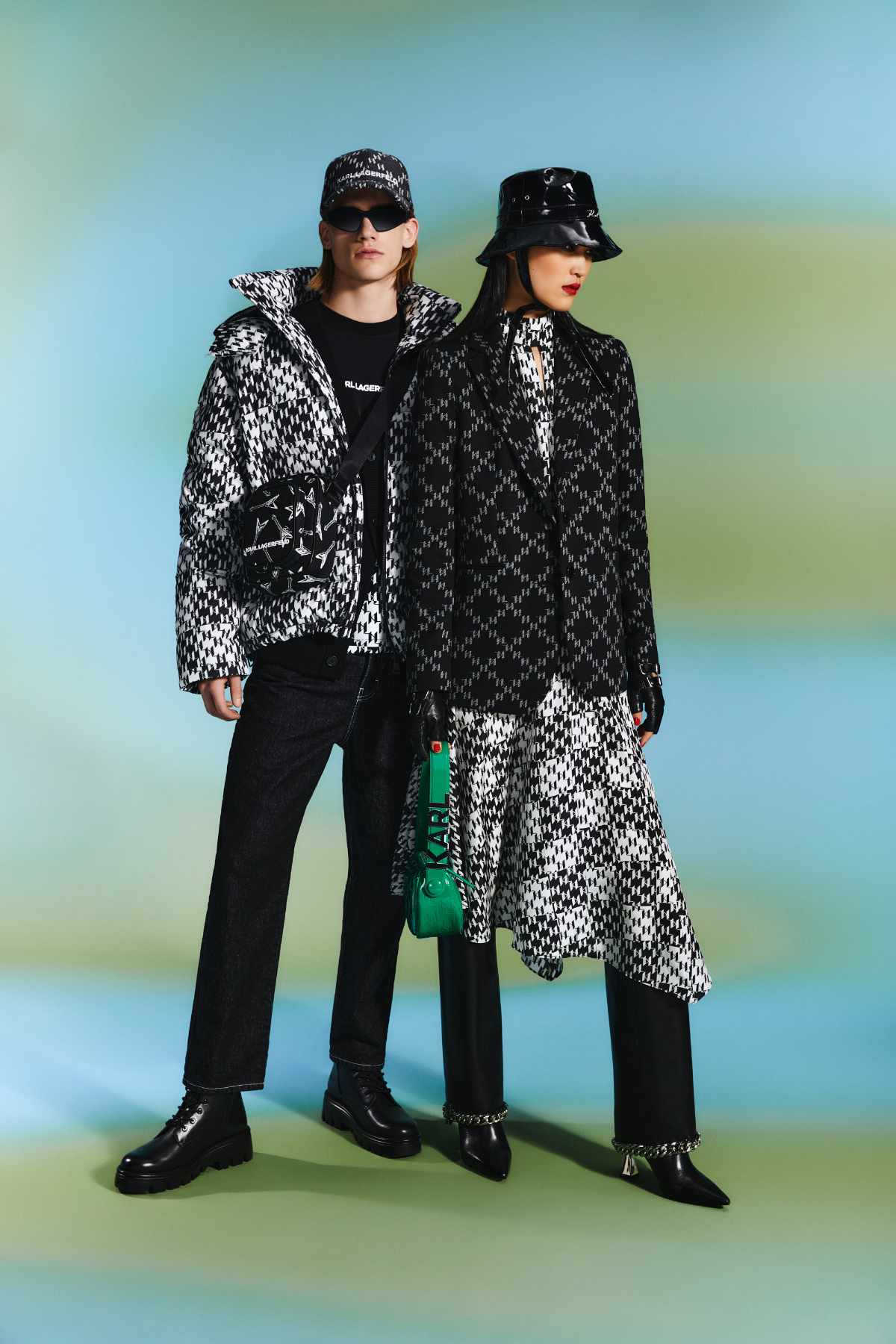 Karl Lagerfeld Designs for Louis Vuitton
