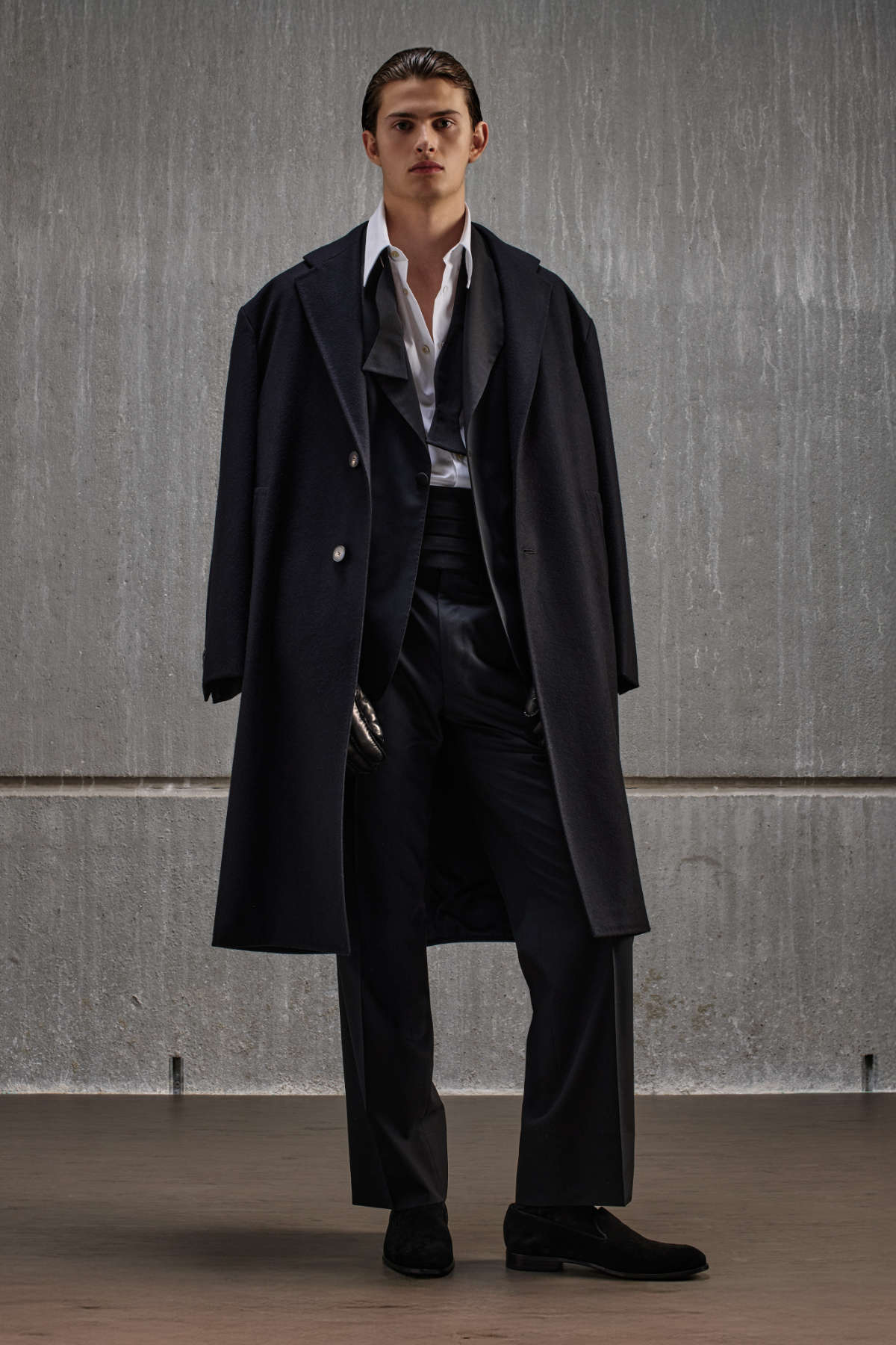 Kiton New Textures: Luxury Menswear Chronicles at Pitti Uomo 2026