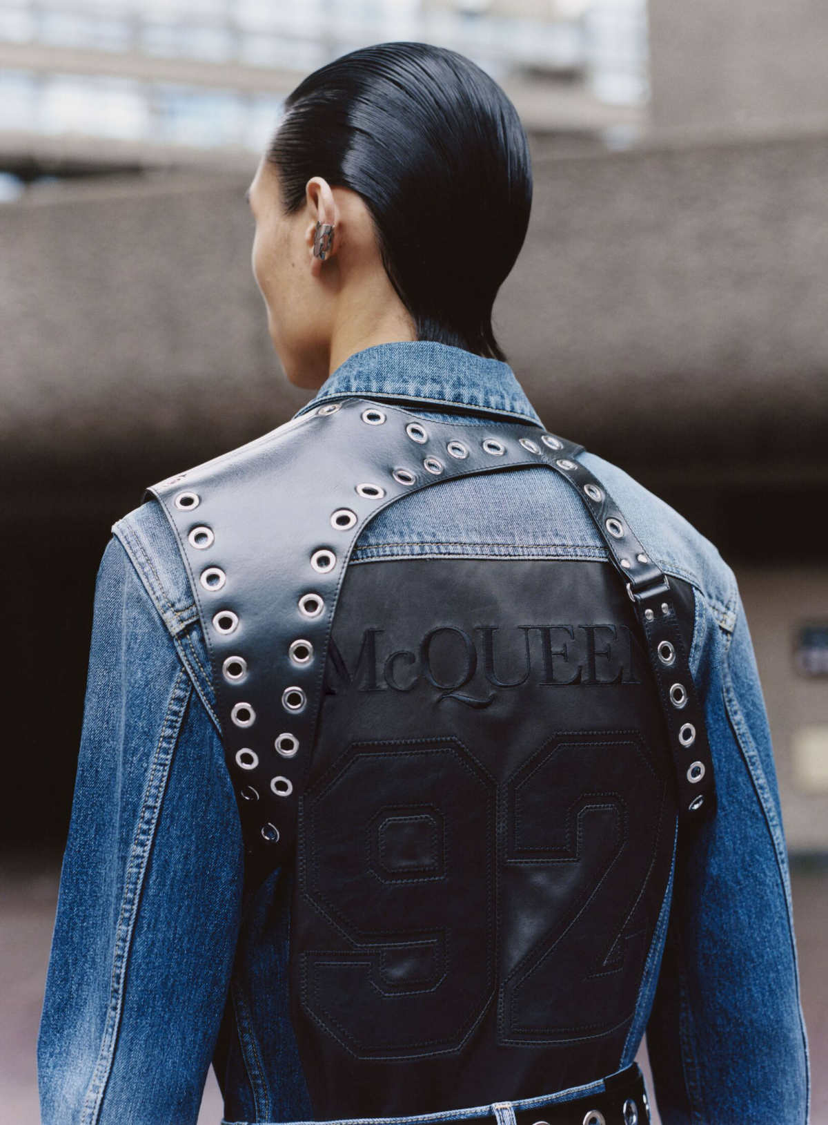 Alexander McQueen Presents Its New Pre-Spring/Summer 2023 Menswear Collection