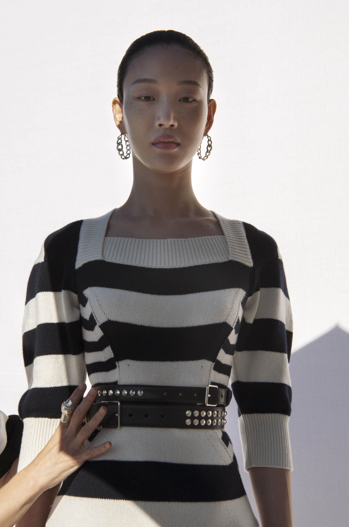 Alexander McQueen Presents New Ideas With Its Hybrid Knitwear