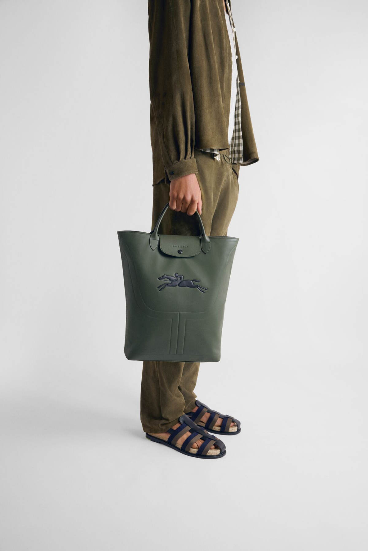 Longchamp Presents Its New Summer 2025 Collection: Live Green!