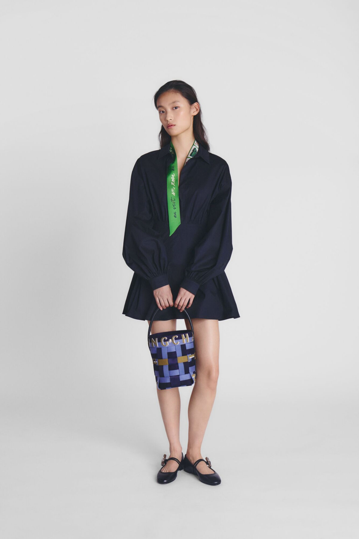 Longchamp Presents Its New Summer 2025 Collection: Live Green!