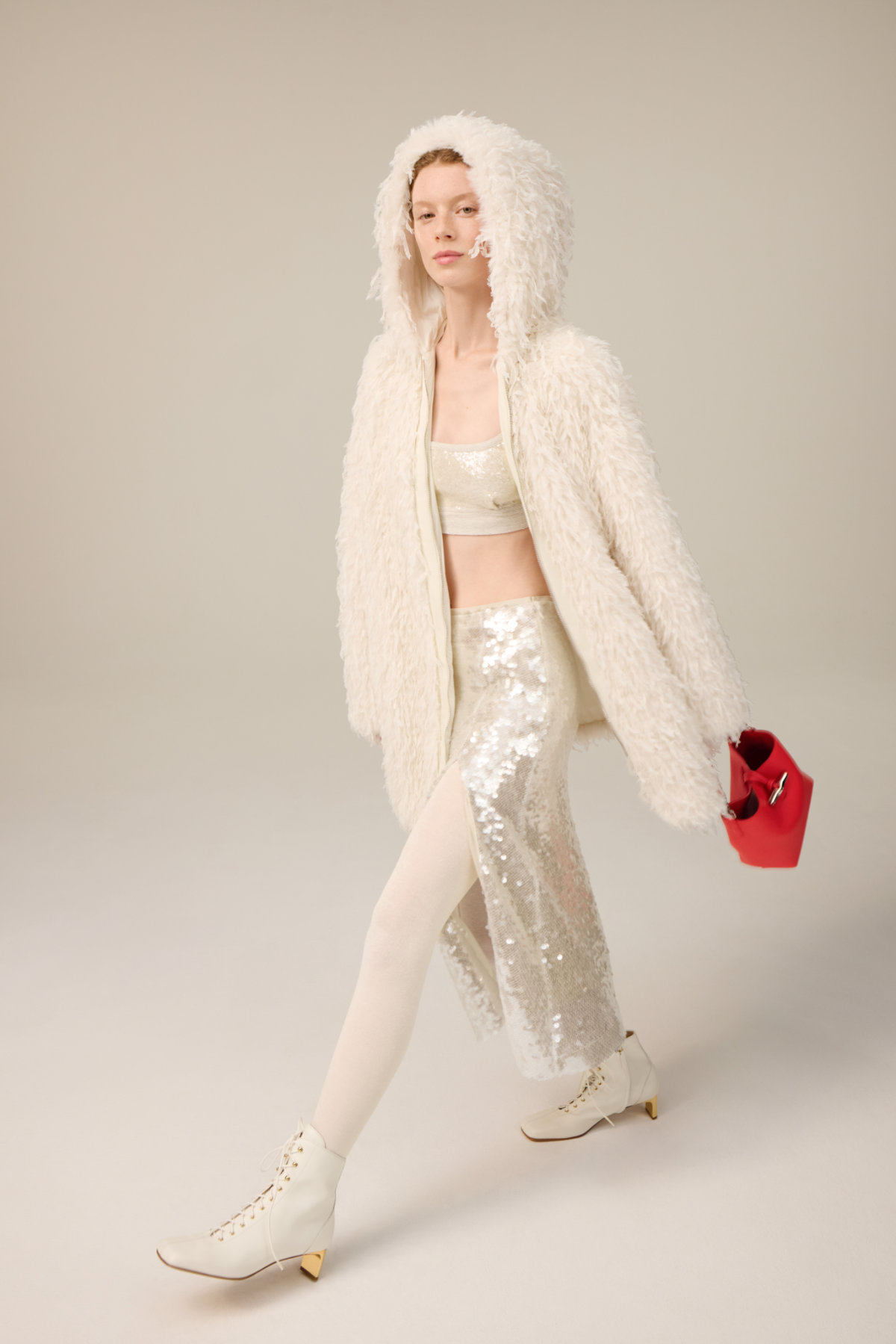 Time To Shine: Longchamp Unveils Sparkling Holiday 2025 Collection