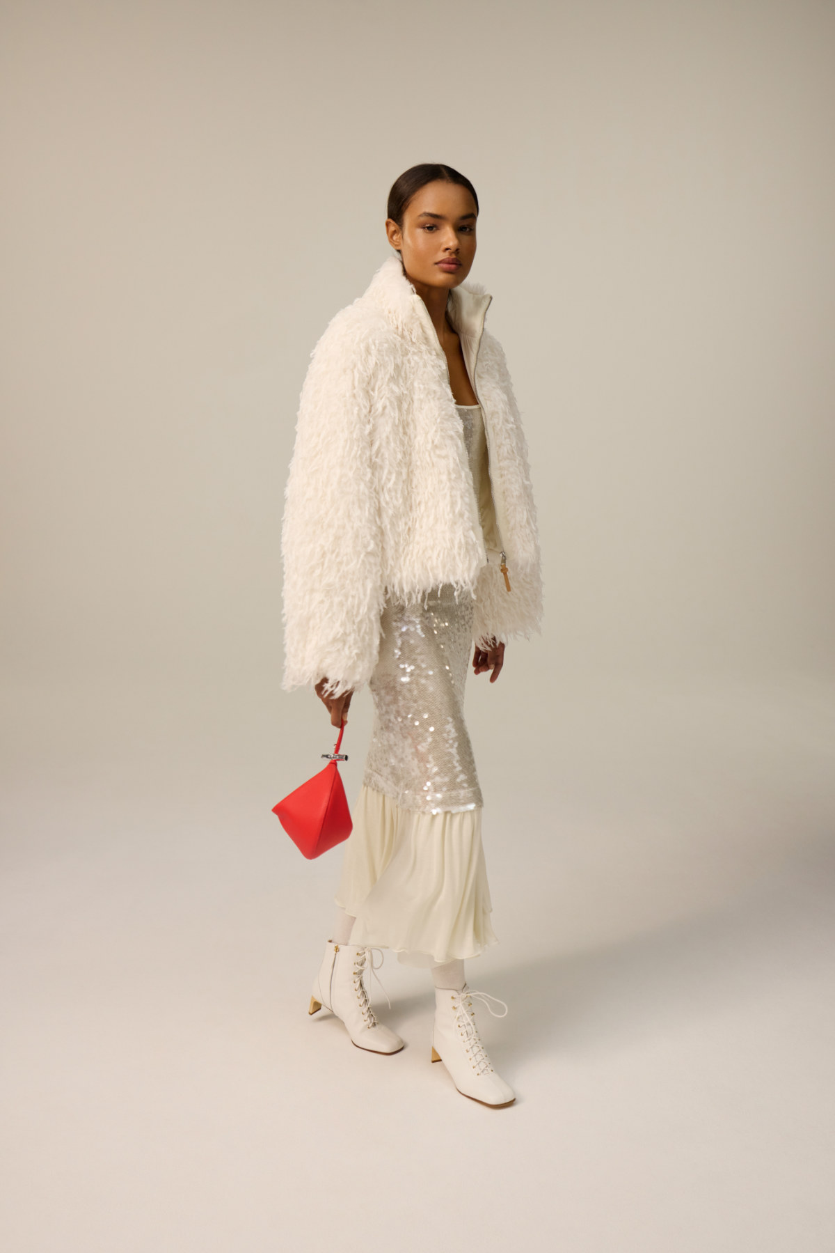 Time To Shine: Longchamp Unveils Sparkling Holiday 2025 Collection