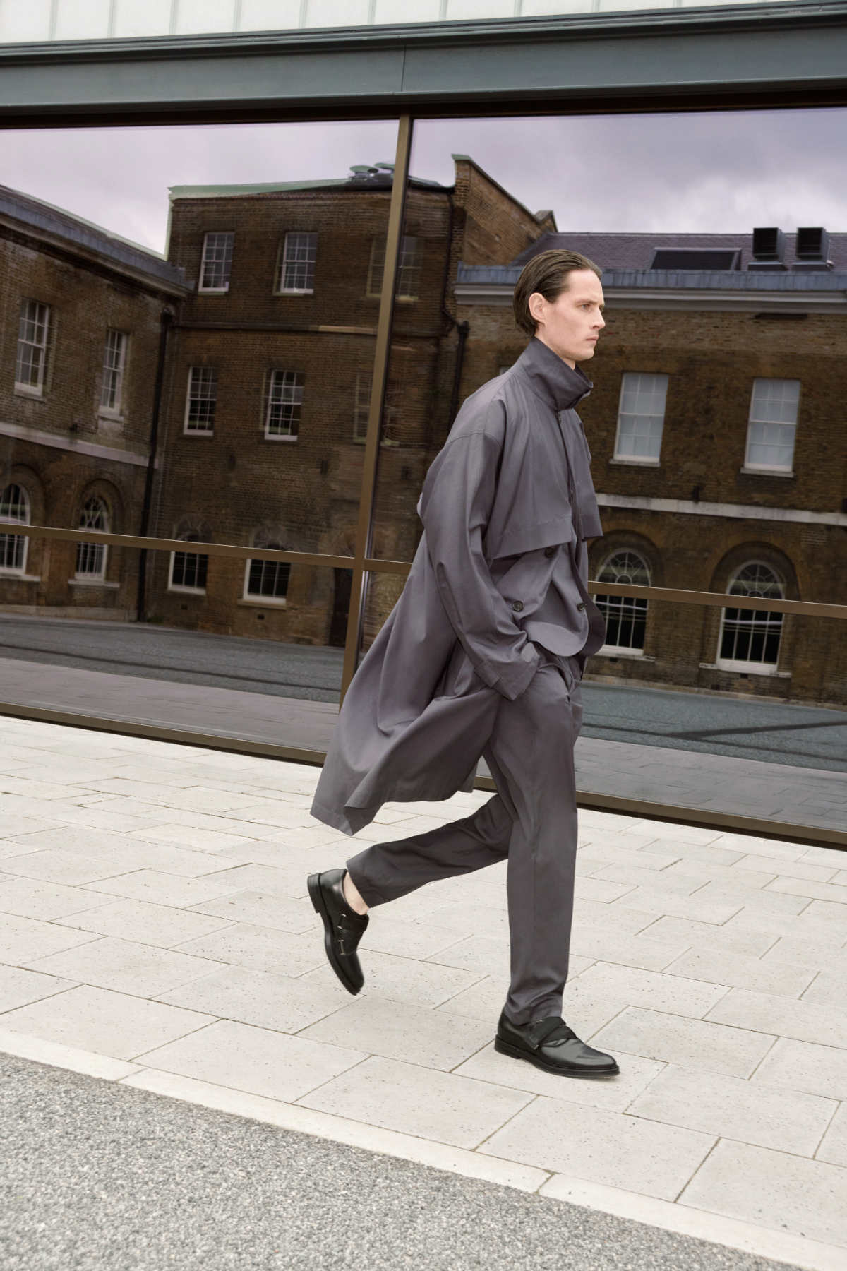 dunhill Presents Its New Spring Summer 2023 Collection: In Movement