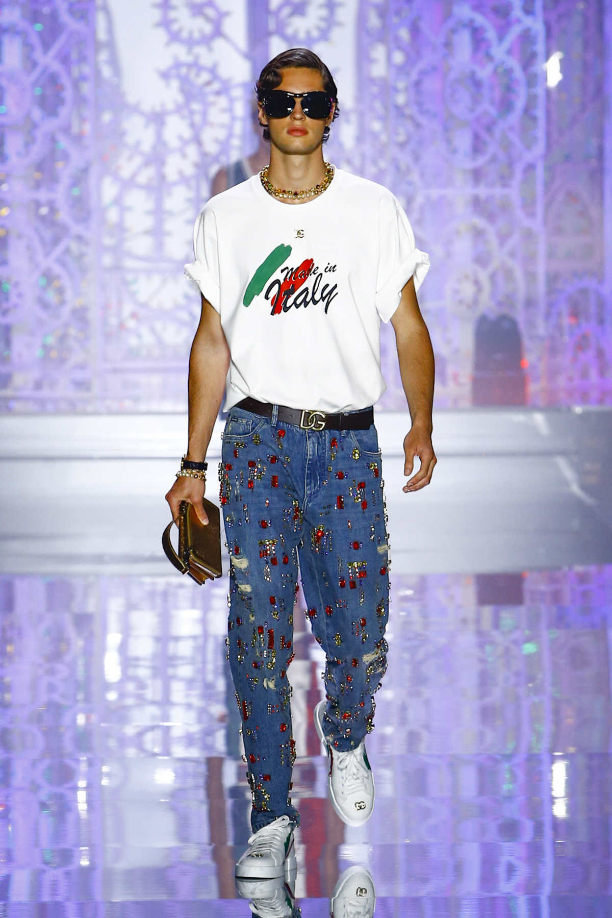 Dolce&Gabbana Presents Its New Spring Summer 2022 Men’s Fashion Show: #DGLightTherapy