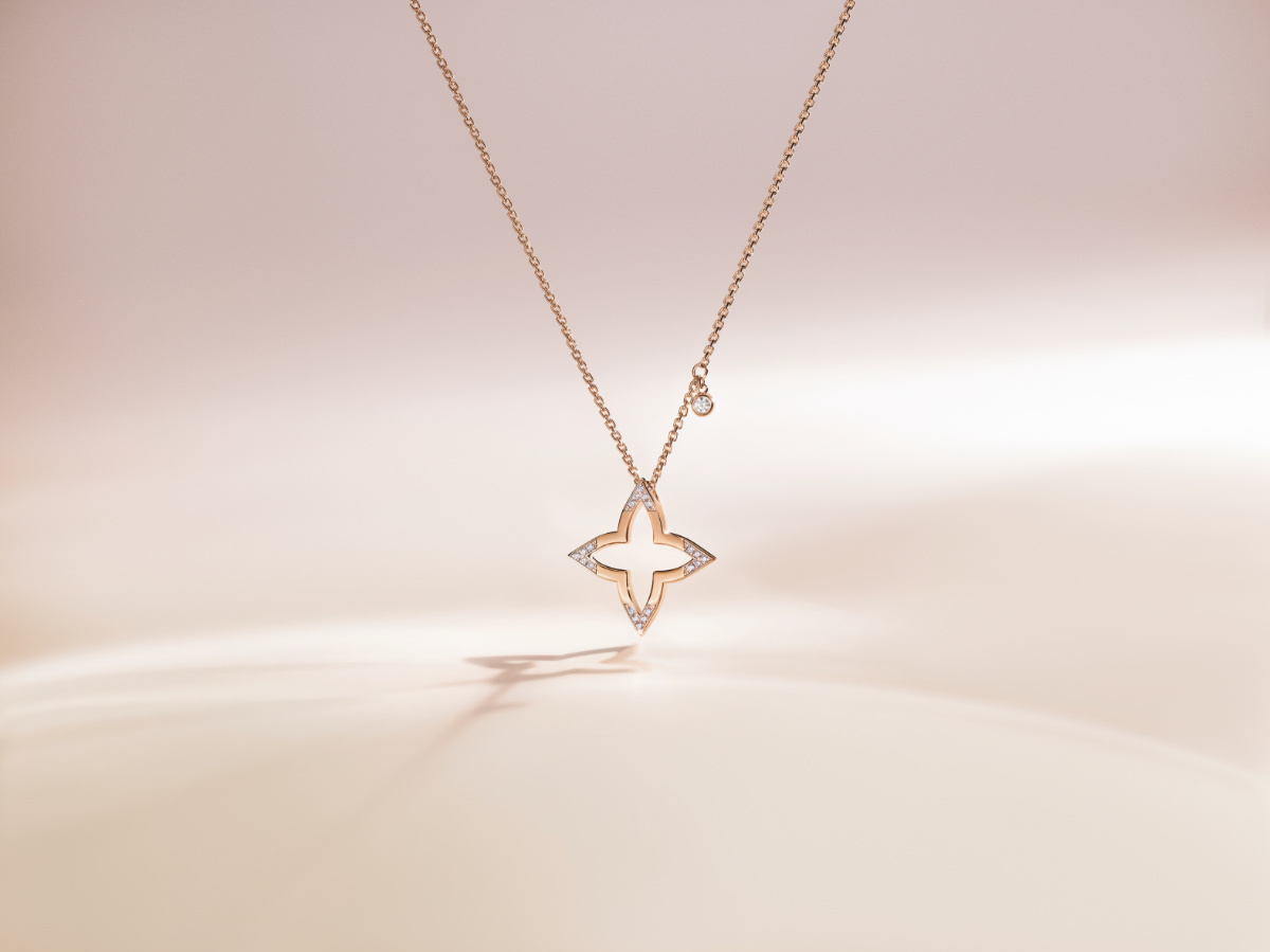 Products by Louis Vuitton: Idylle Blossom Pendant, Pink Gold And